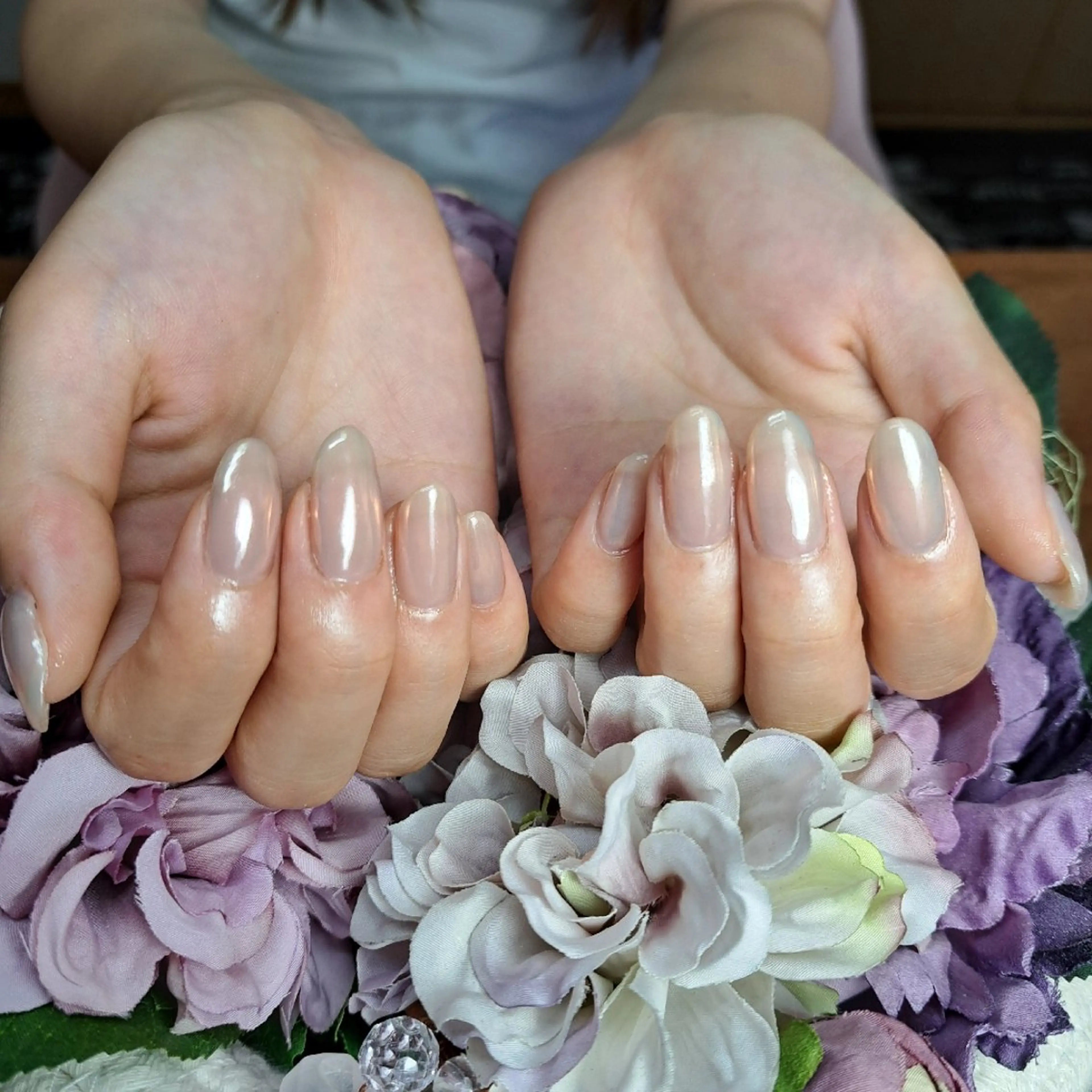 ネイル ミラーネイル ホワイト HAYASHI  Nのネイルデザイン