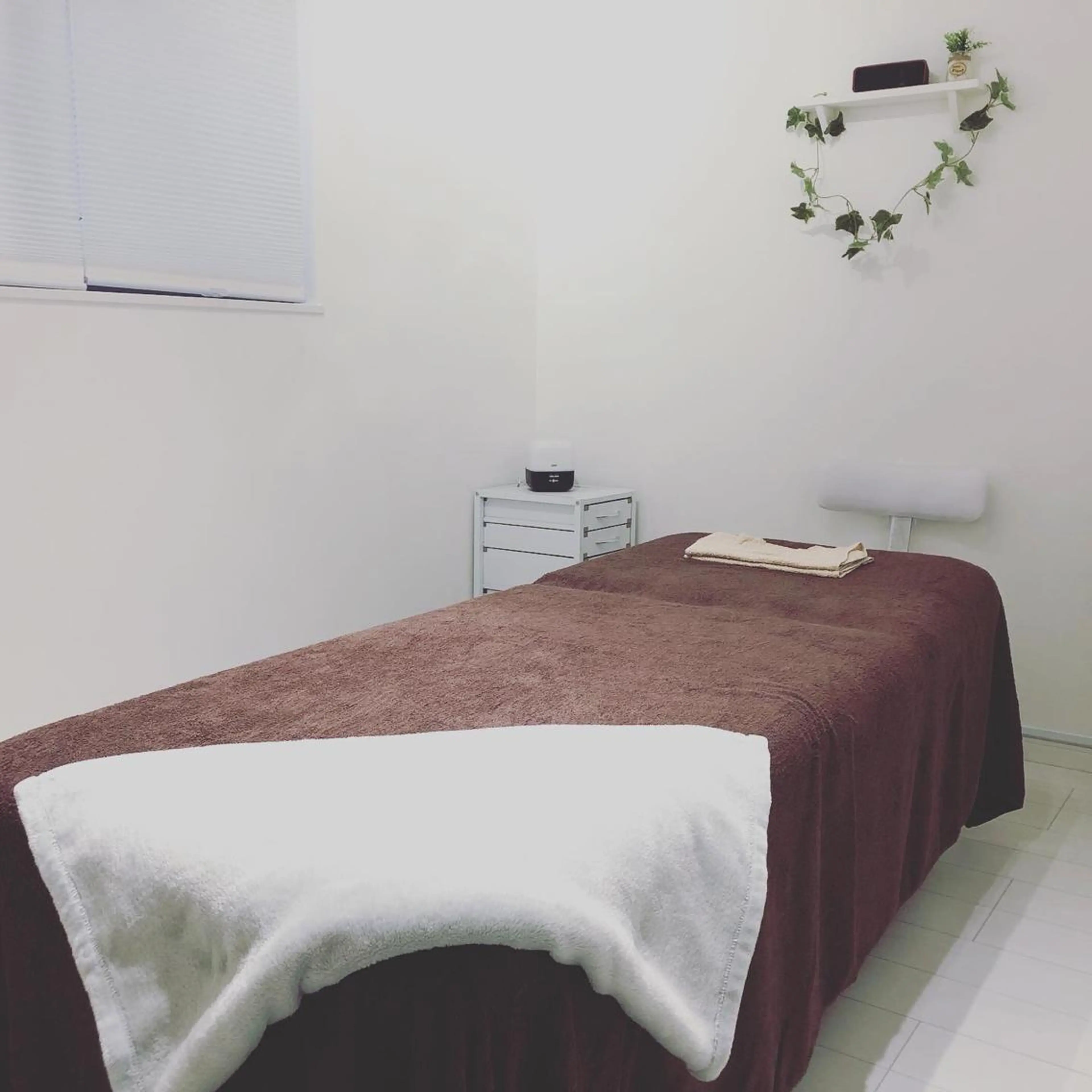 小顔・ツルツル素肌 ハリステリアのエステ・リラクイメージ