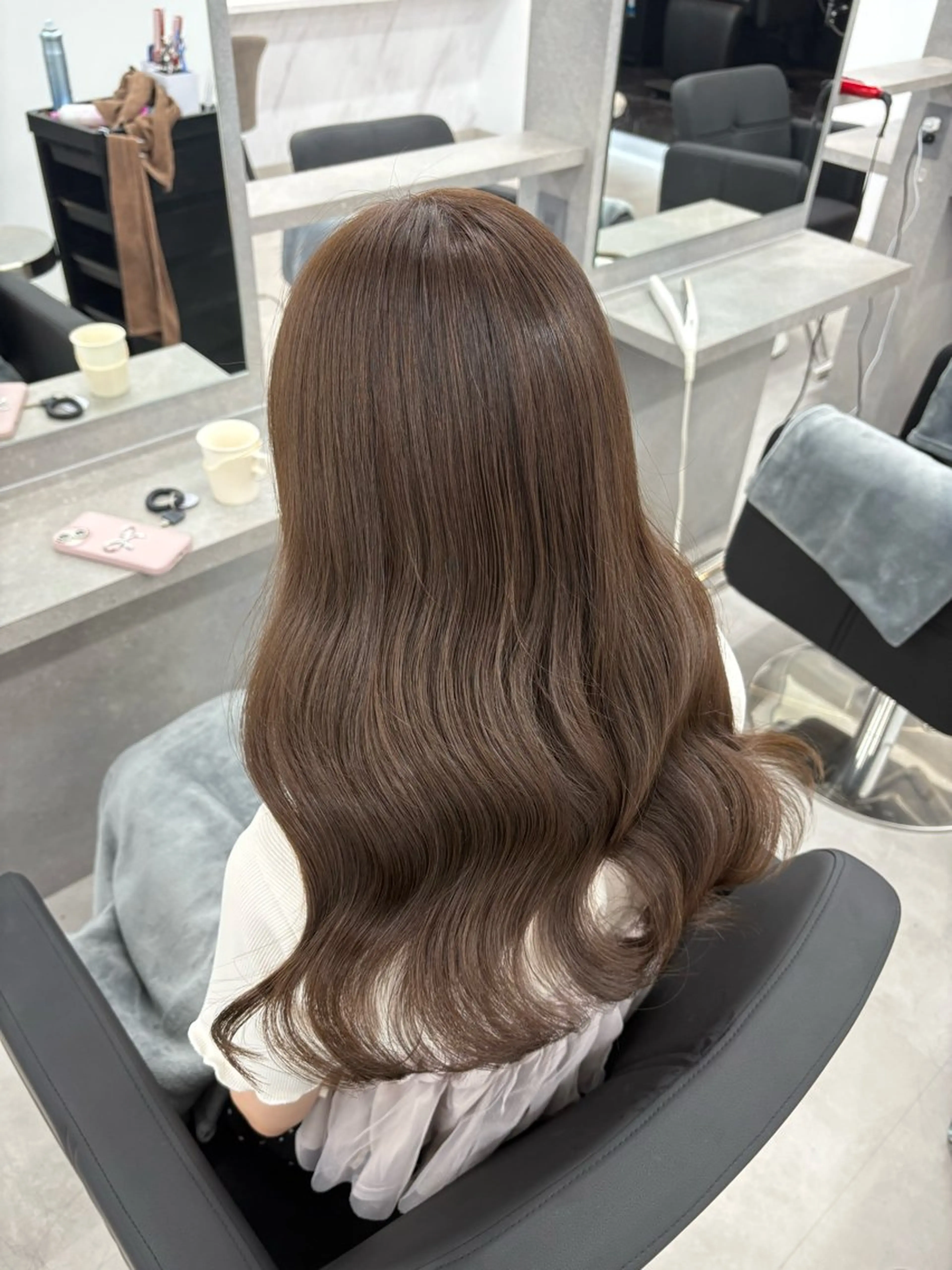 ロング ヘアカラー トリートメント Lapis所属・韓国レイヤーカット/ AIRIのヘアスタイル