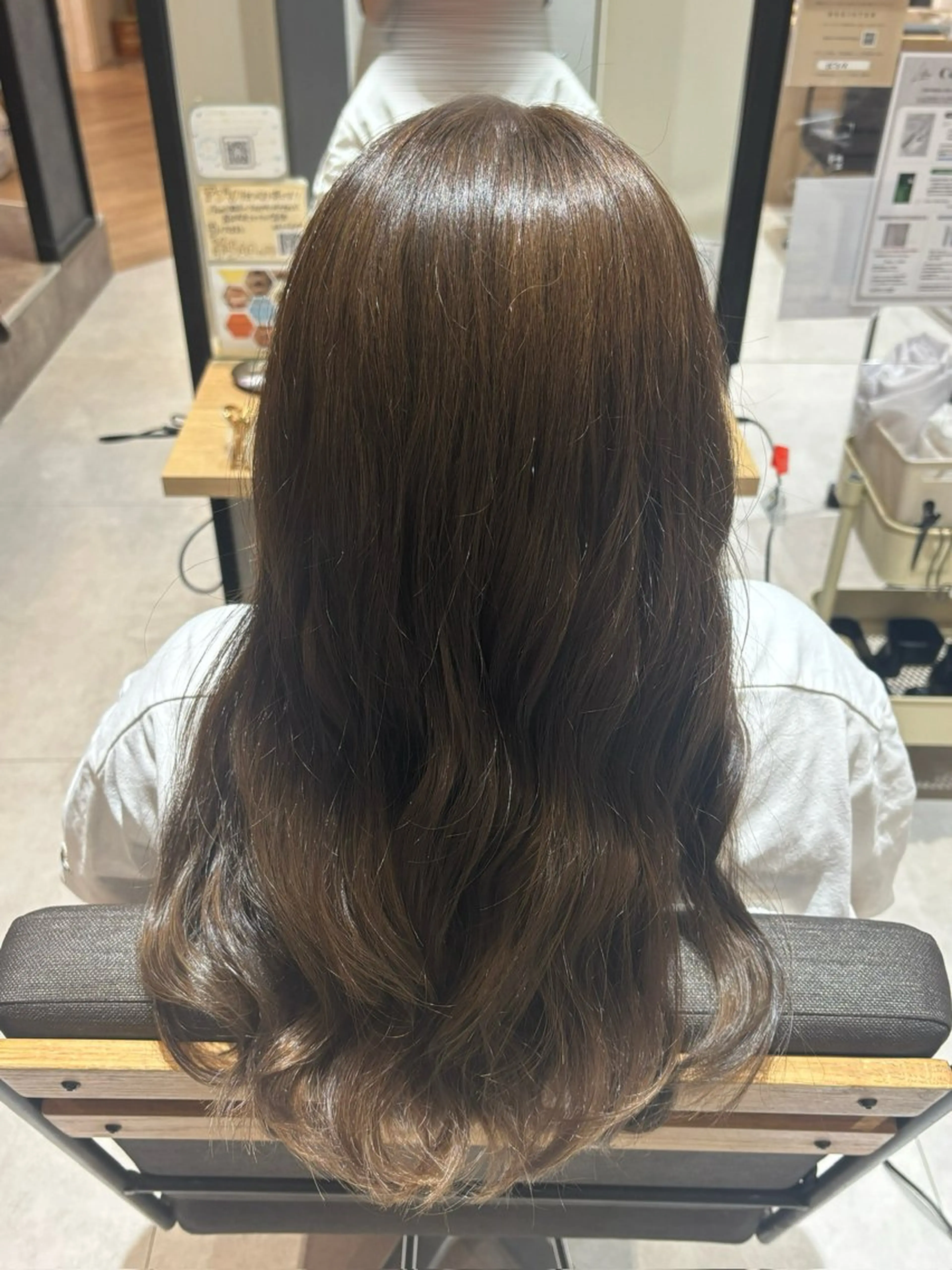 カラー ‎友愛/𝑲𝑼𝑴 川越🪽‪⋆꙳のヘアスタイル