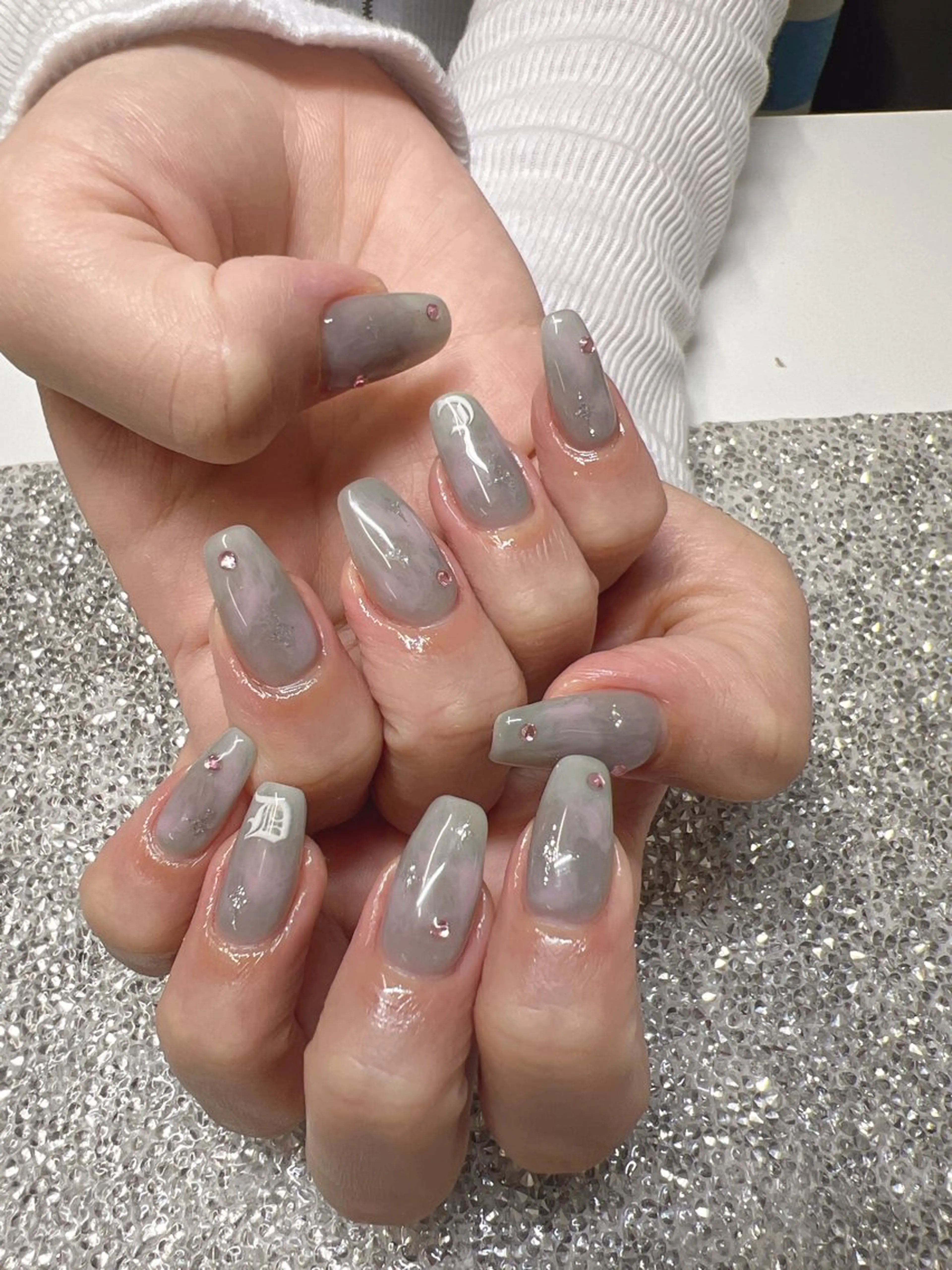 ネイル ガレンドウ 白澤 愛子のネイルデザイン