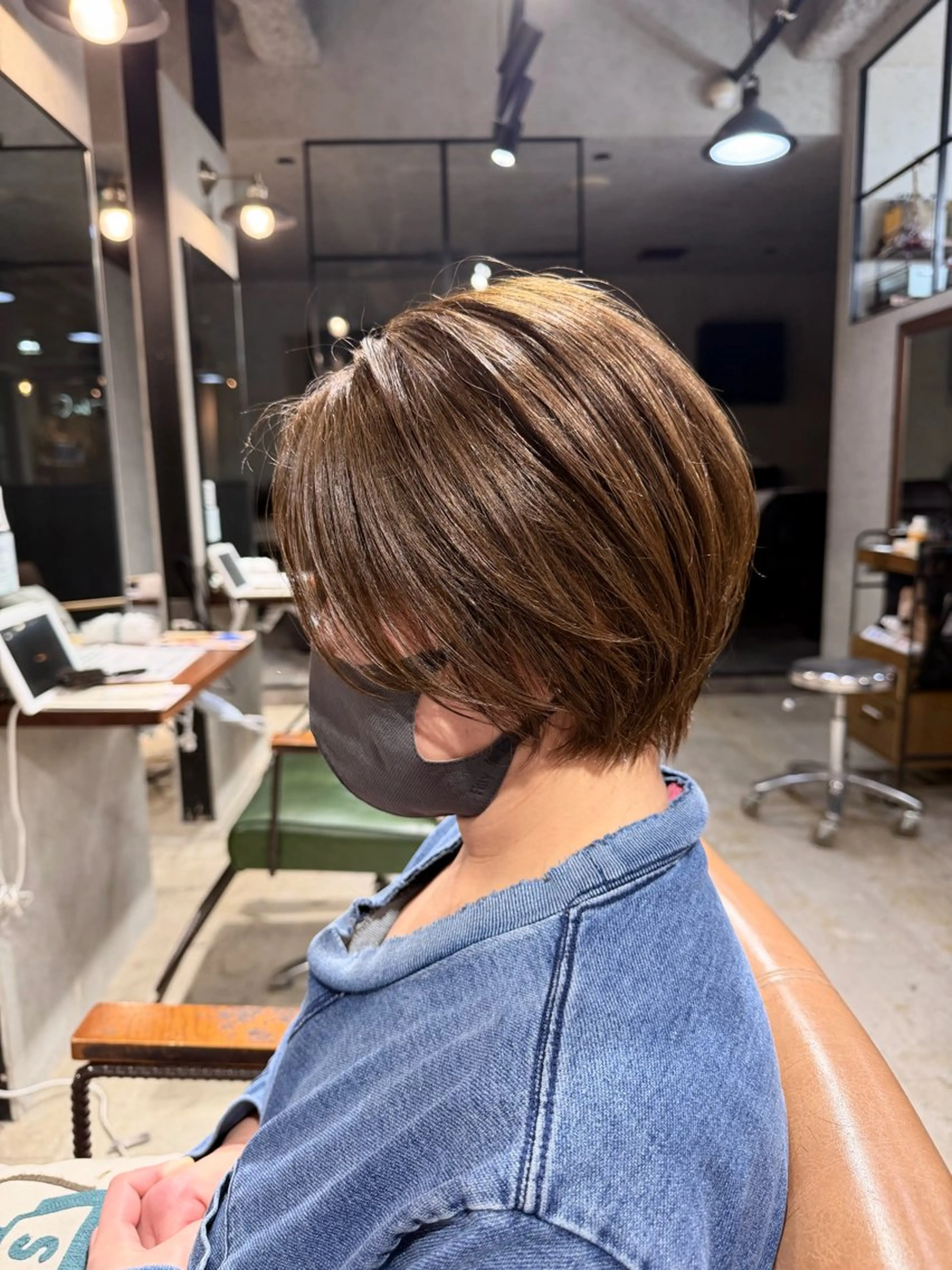 【3/4限定✨️白髪ぼかし◎】ハイライトカラー（オンカラー込）の写真