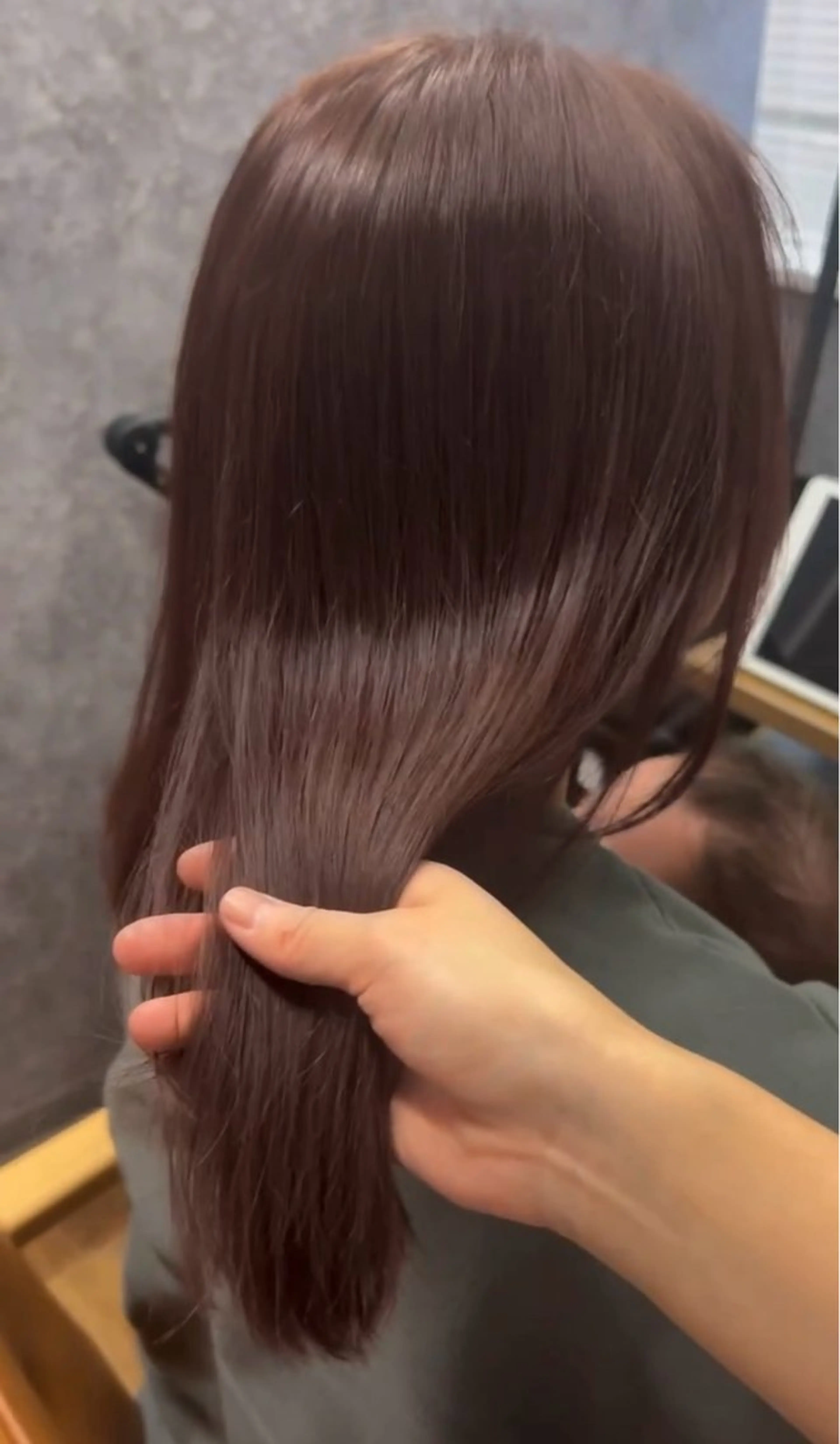 ミディアム カット ヘアカラー ヘアセット cocoa船橋🦄 chinamiのヘアスタイル