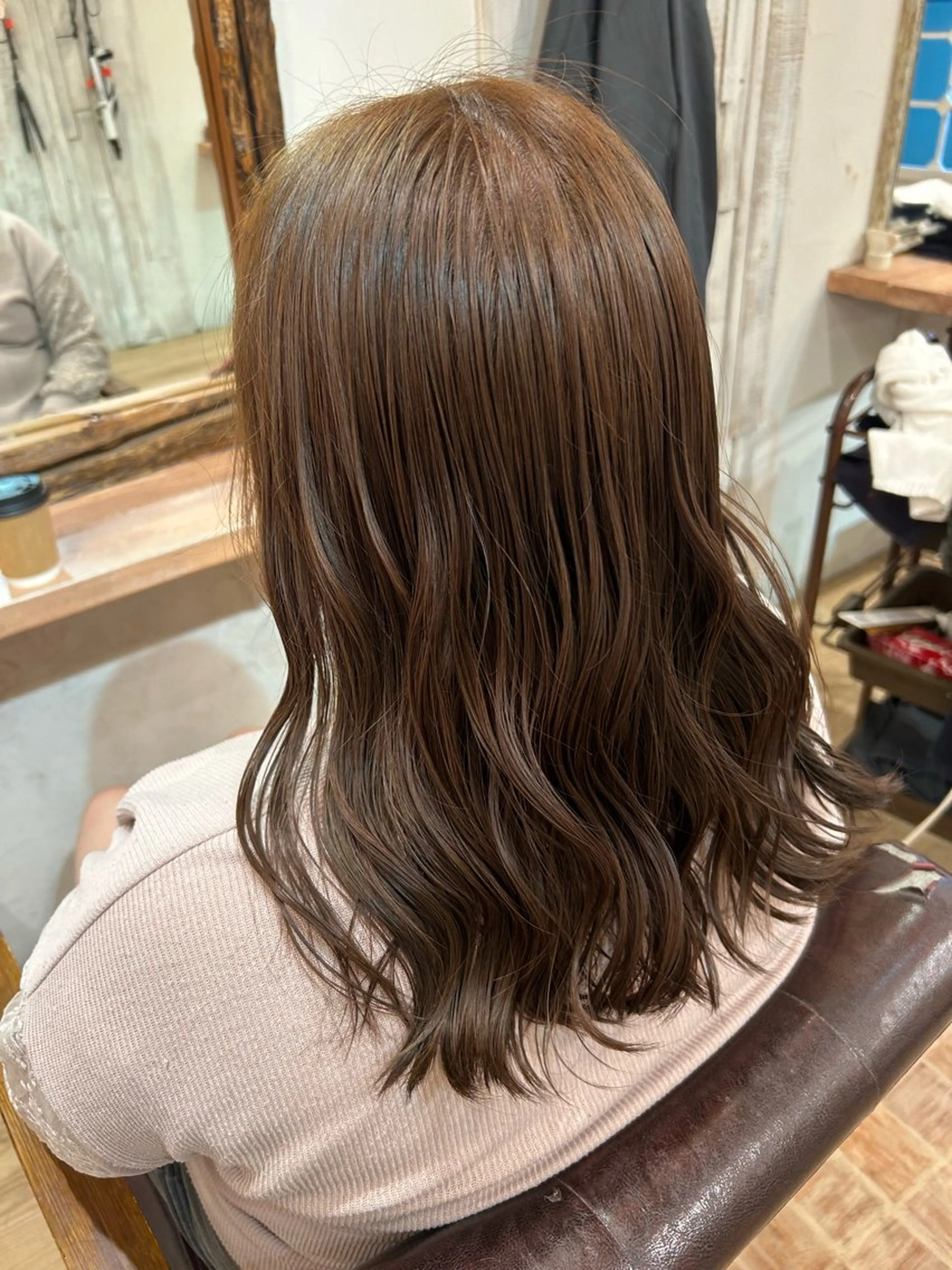 セミロング カラー ヘアカラー 今村 茜のヘアスタイル