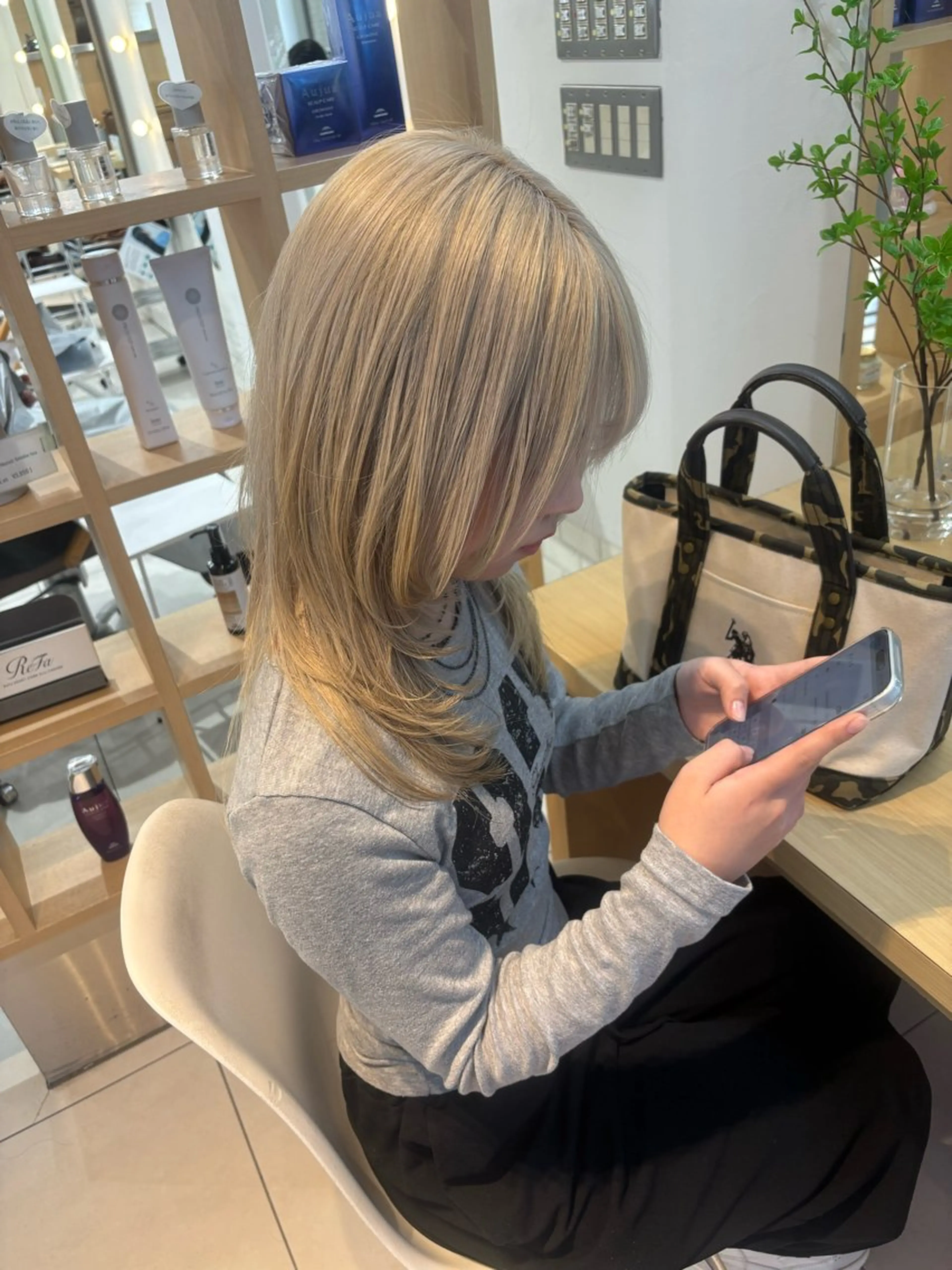 ミディアム ヘアカラー 🦋森田さち /ハイトーン🦋のヘアスタイル