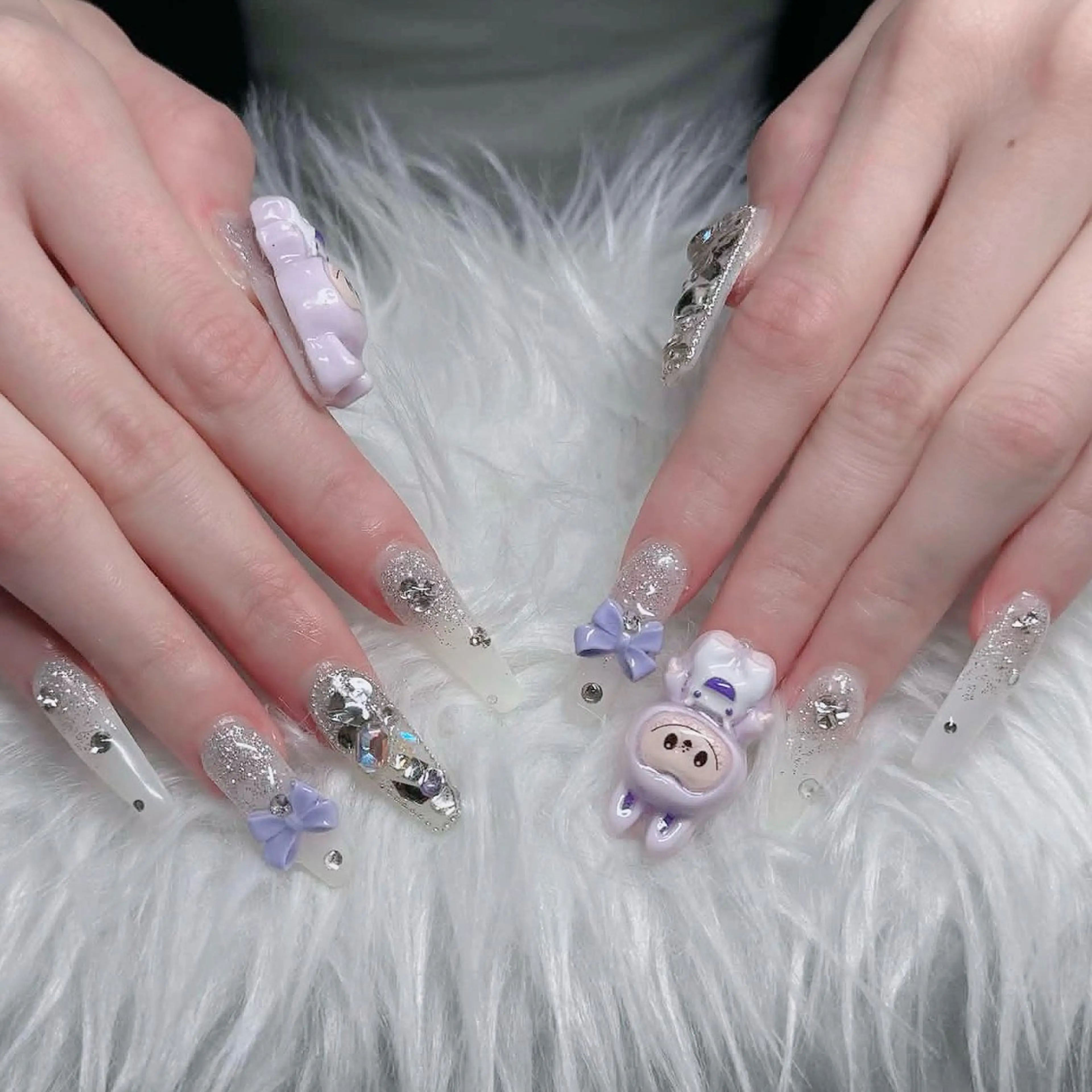 ネイル オーロラネイル フレンチネイル ジェルネイル ハロウィン キラキラネイル ハンドネイル H.baby Nail Salonのネイルデザイン