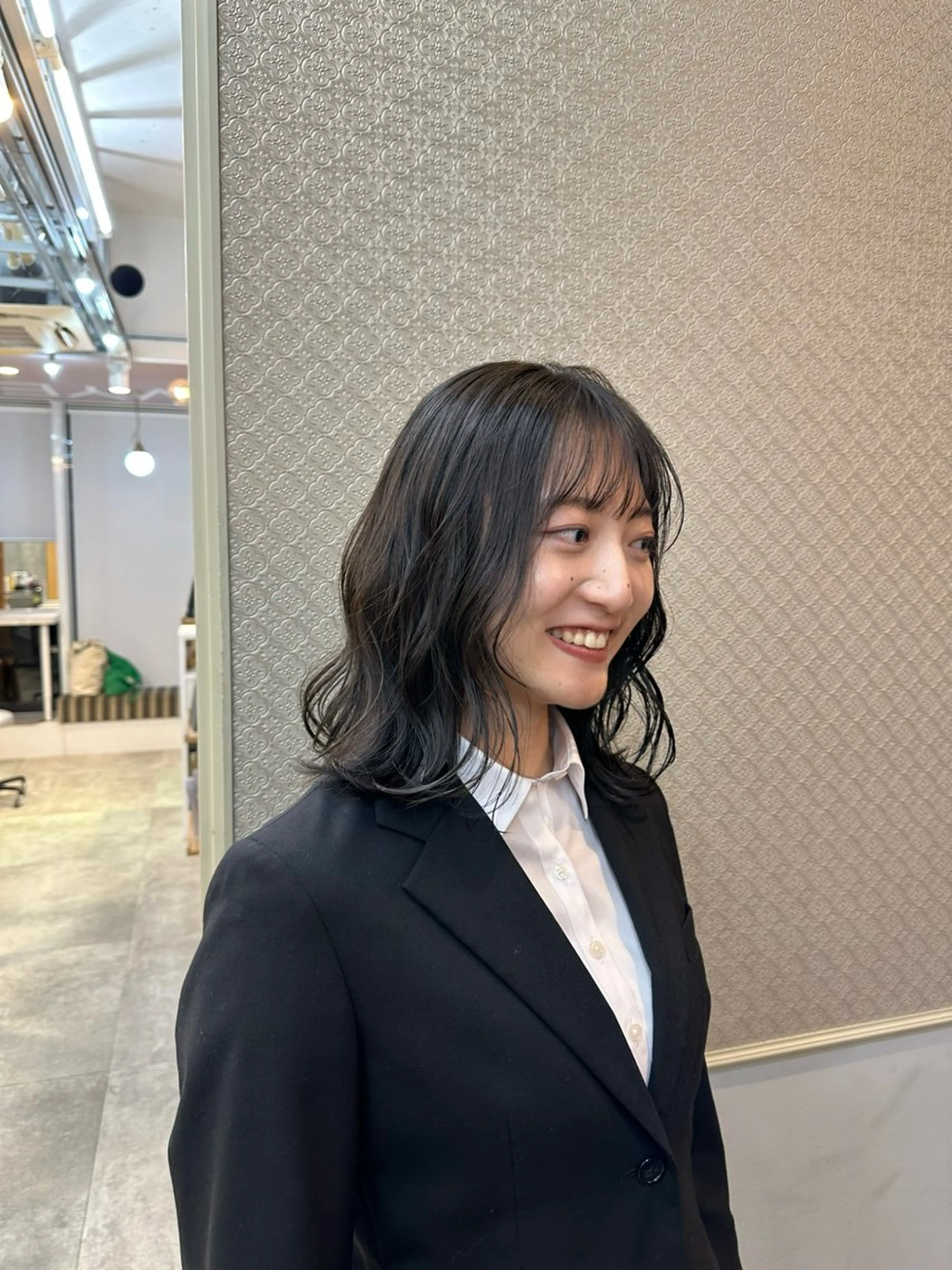 ミディアム カラー 透明感カラー さとう あやかのヘアスタイル