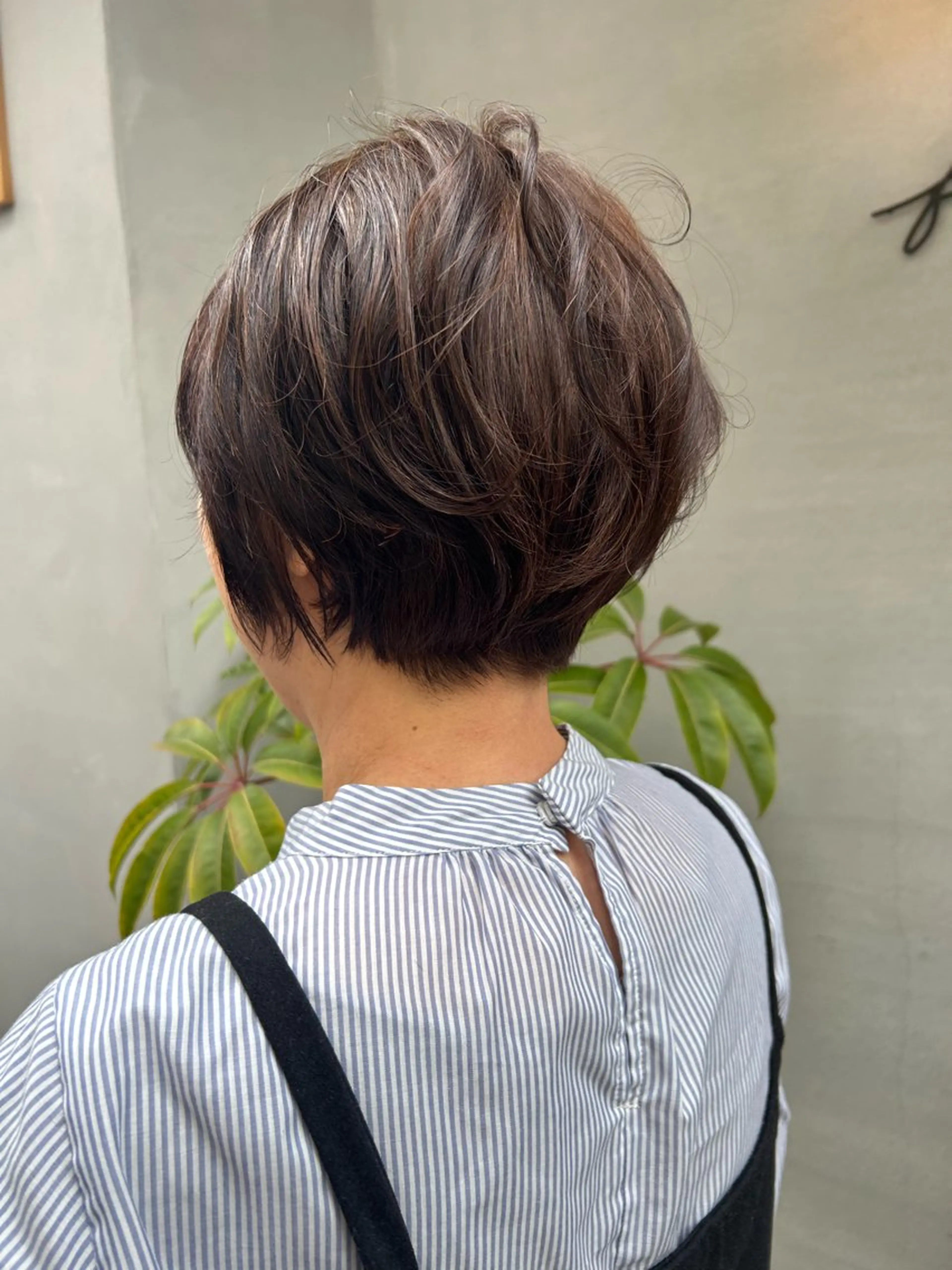 ショート ショートヘア 松葉 幸代のヘアスタイル