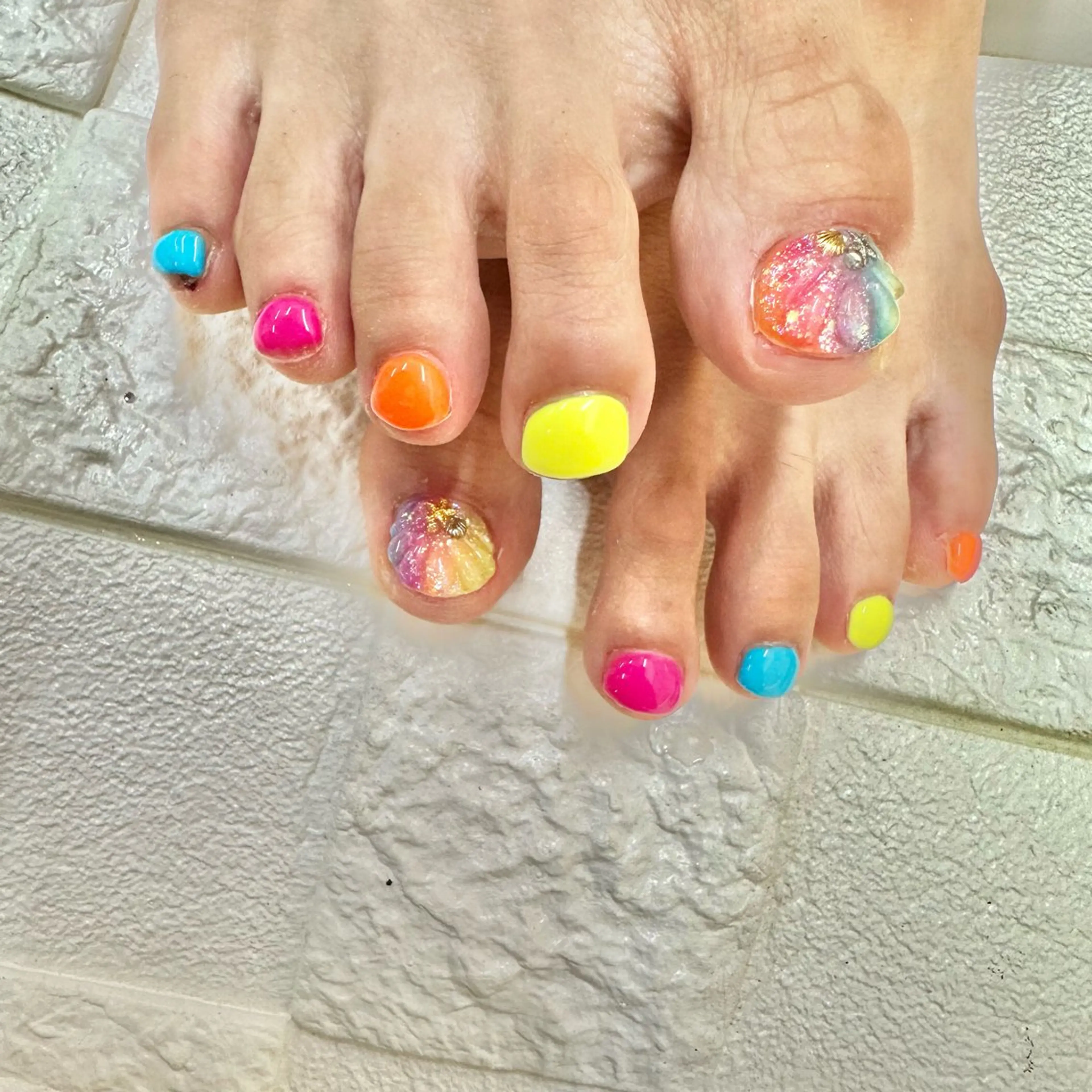 ネイル フットネイル 夏ネイル 🤎CHARME NAIL🤎のネイルデザイン