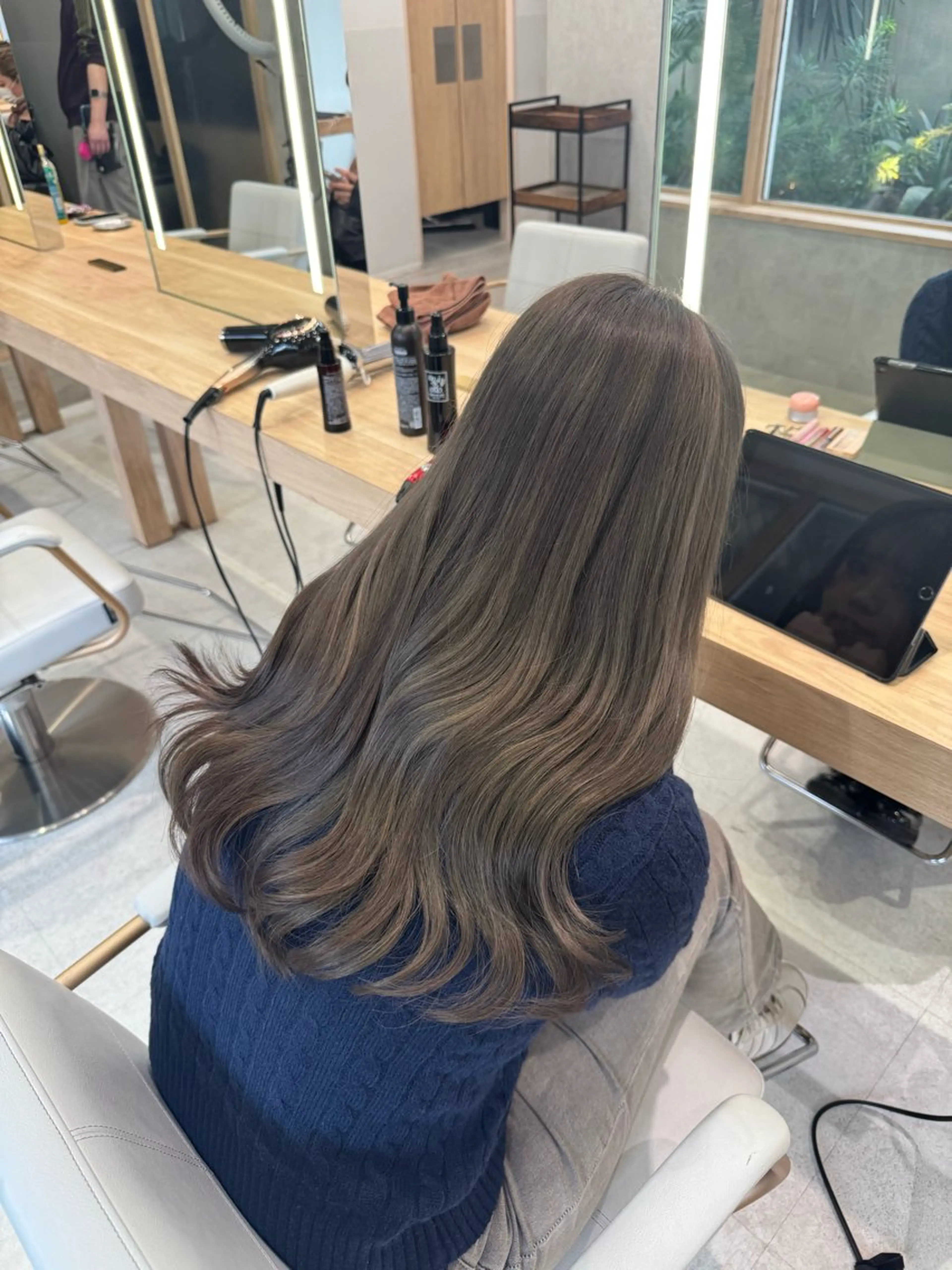 ロング カラー ヘアカラー トリートメント 🩷渋谷/韓国レイヤ ー/透明感Sayaのヘアスタイル