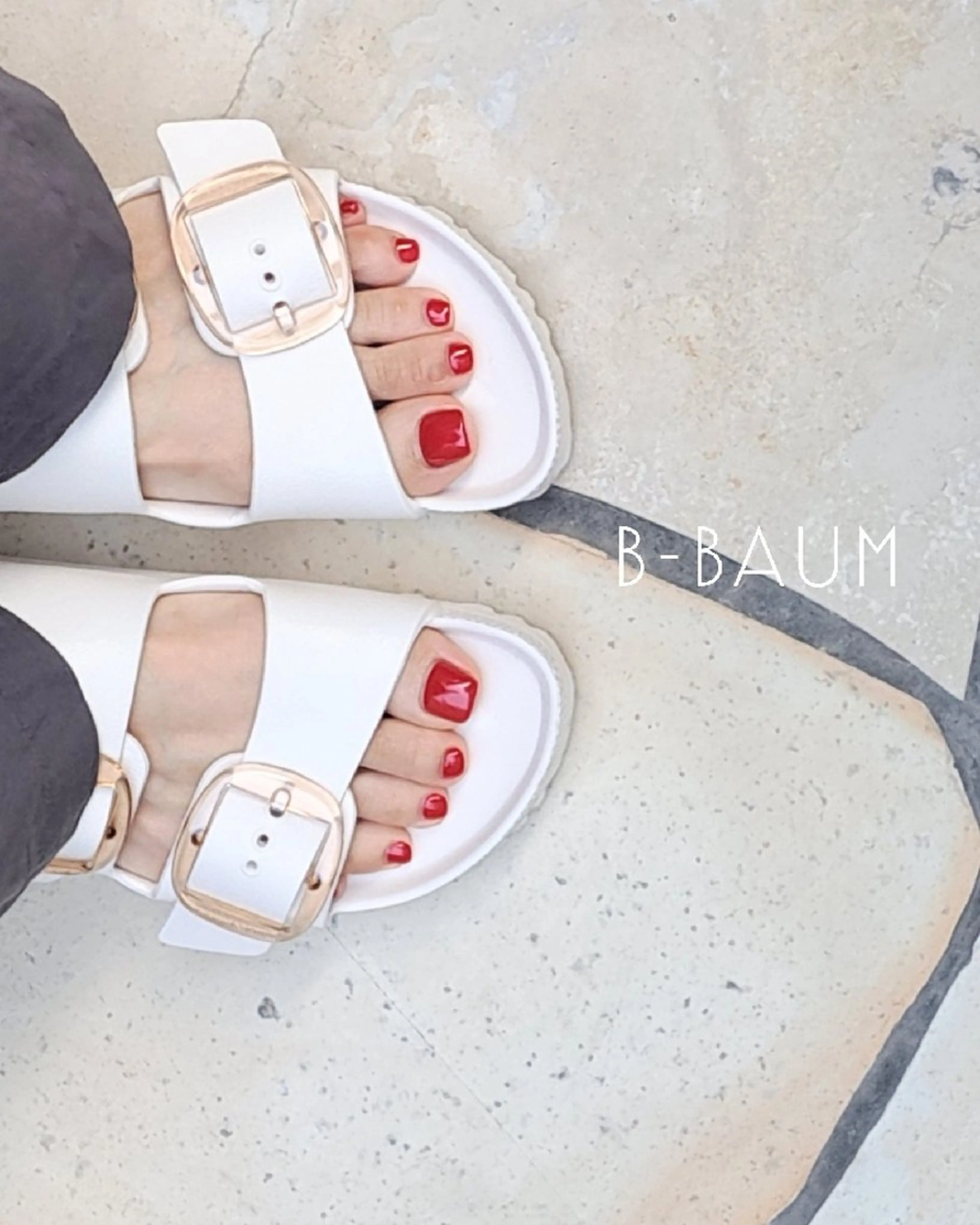 ネイル 赤色 フットネイル B-BAUM  nailsalon のその他イメージ