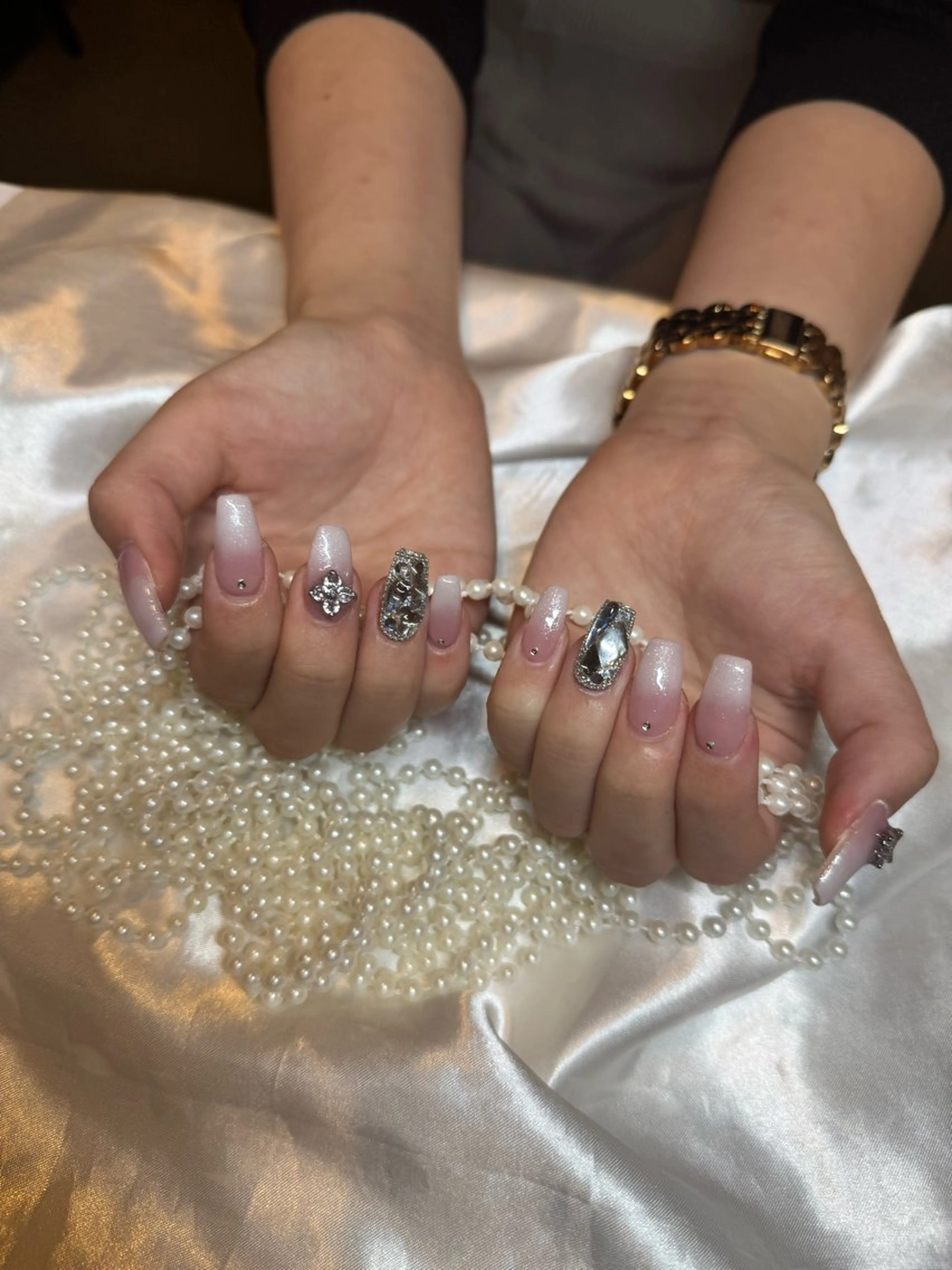 ネイル ハンドネイル 濱岡 咲のネイルデザイン