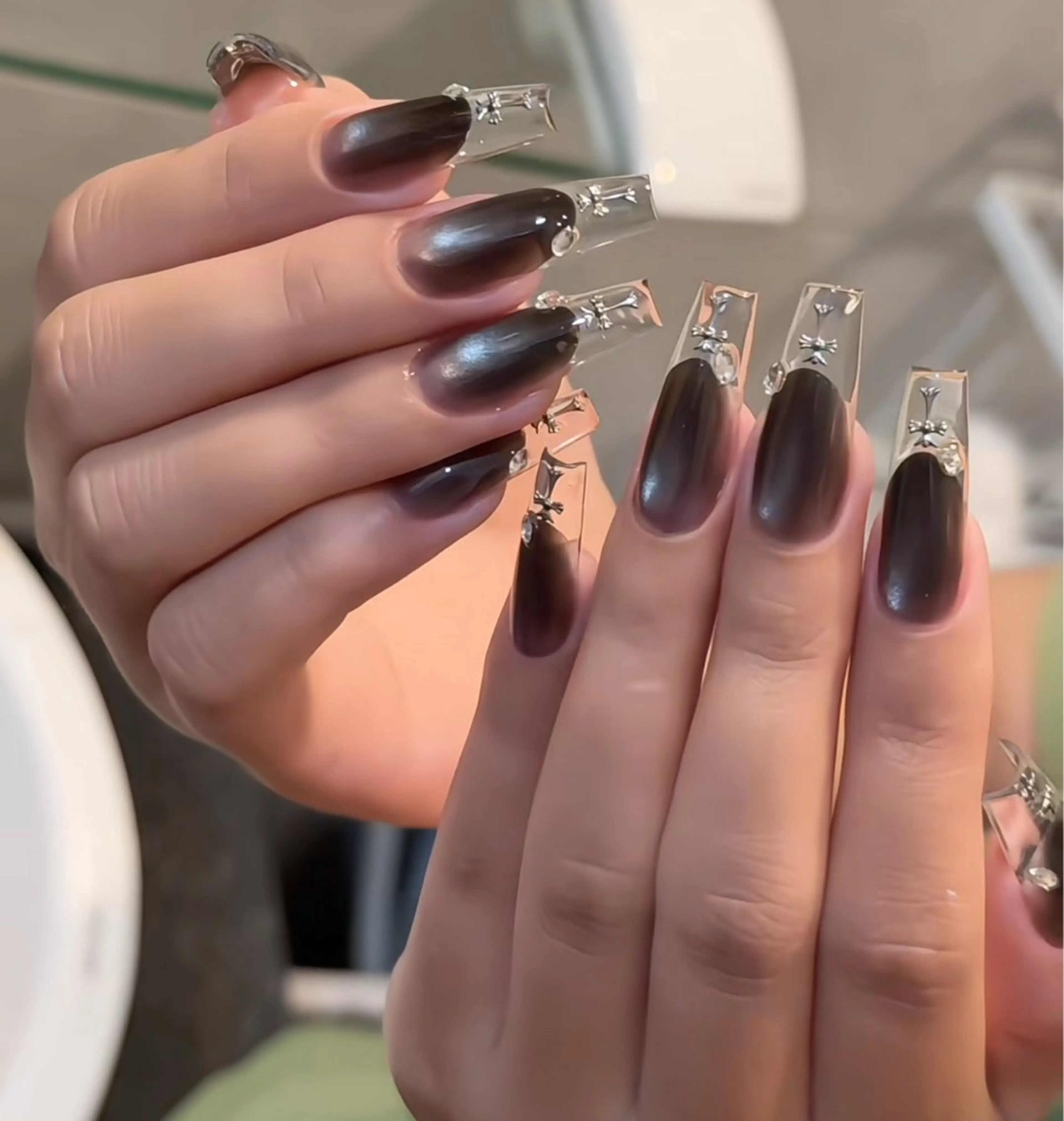 ネイル フレンチネイル ジェルネイル ガラスフレンチ ハロウィン ハート ハンドネイル H.baby Nail Salonのネイルデザイン