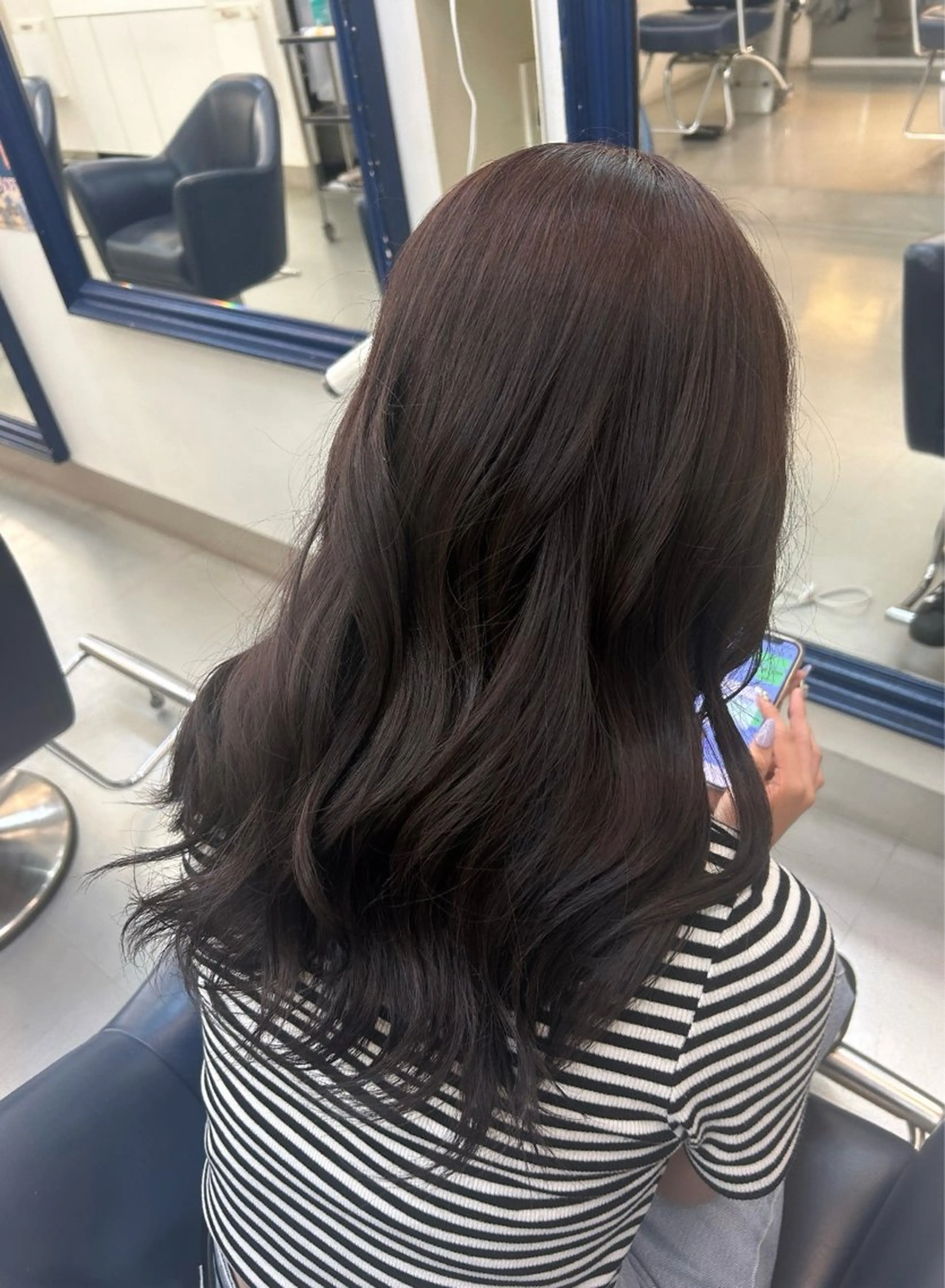 セミロング 大谷美佳/レイヤー カット/ツヤ髪のヘアスタイル