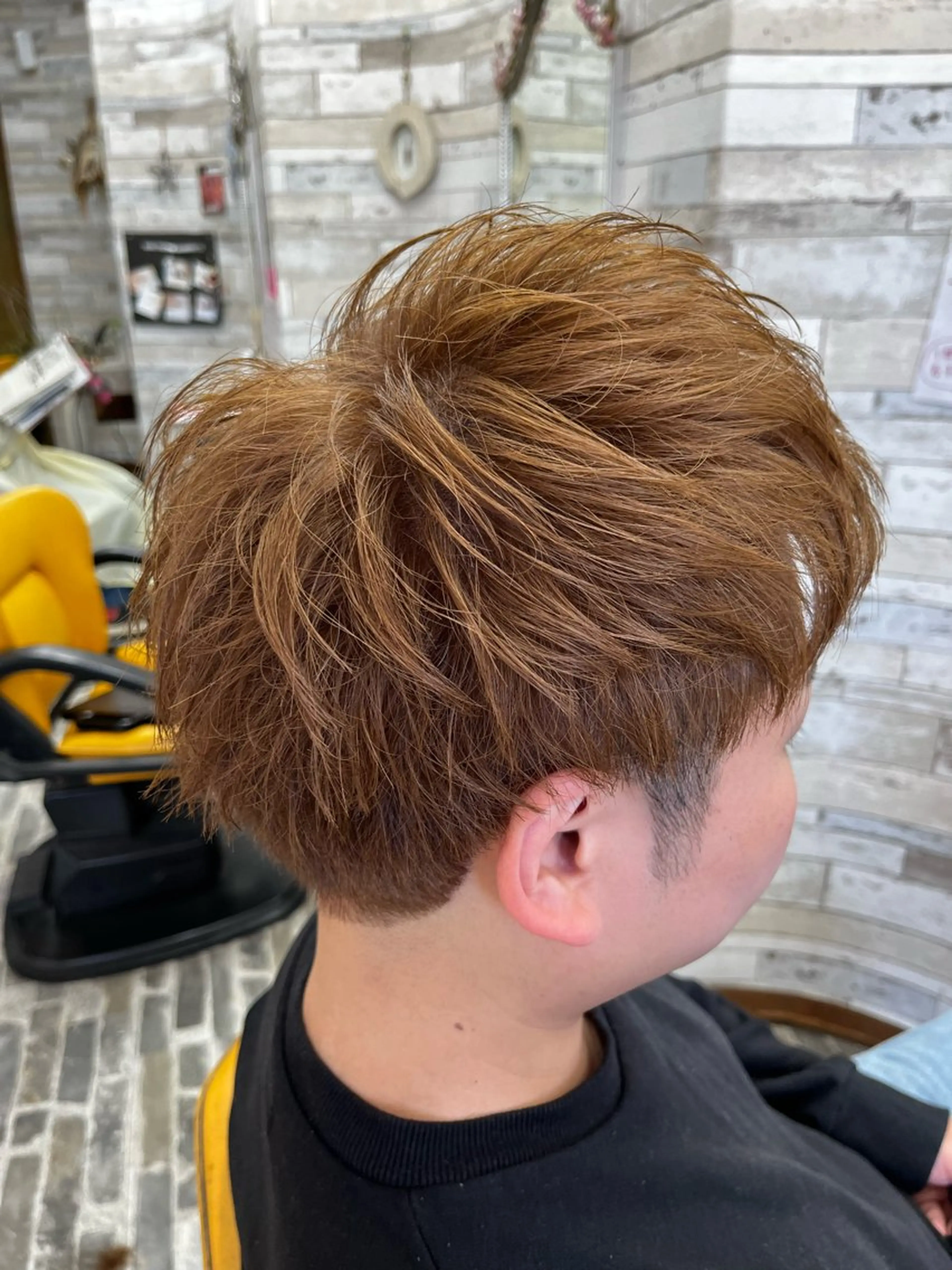 ショート カラー メンズ アッシュ ショートヘア カット ヘアカラー トリートメント 大坪 拓斗のヘアスタイル