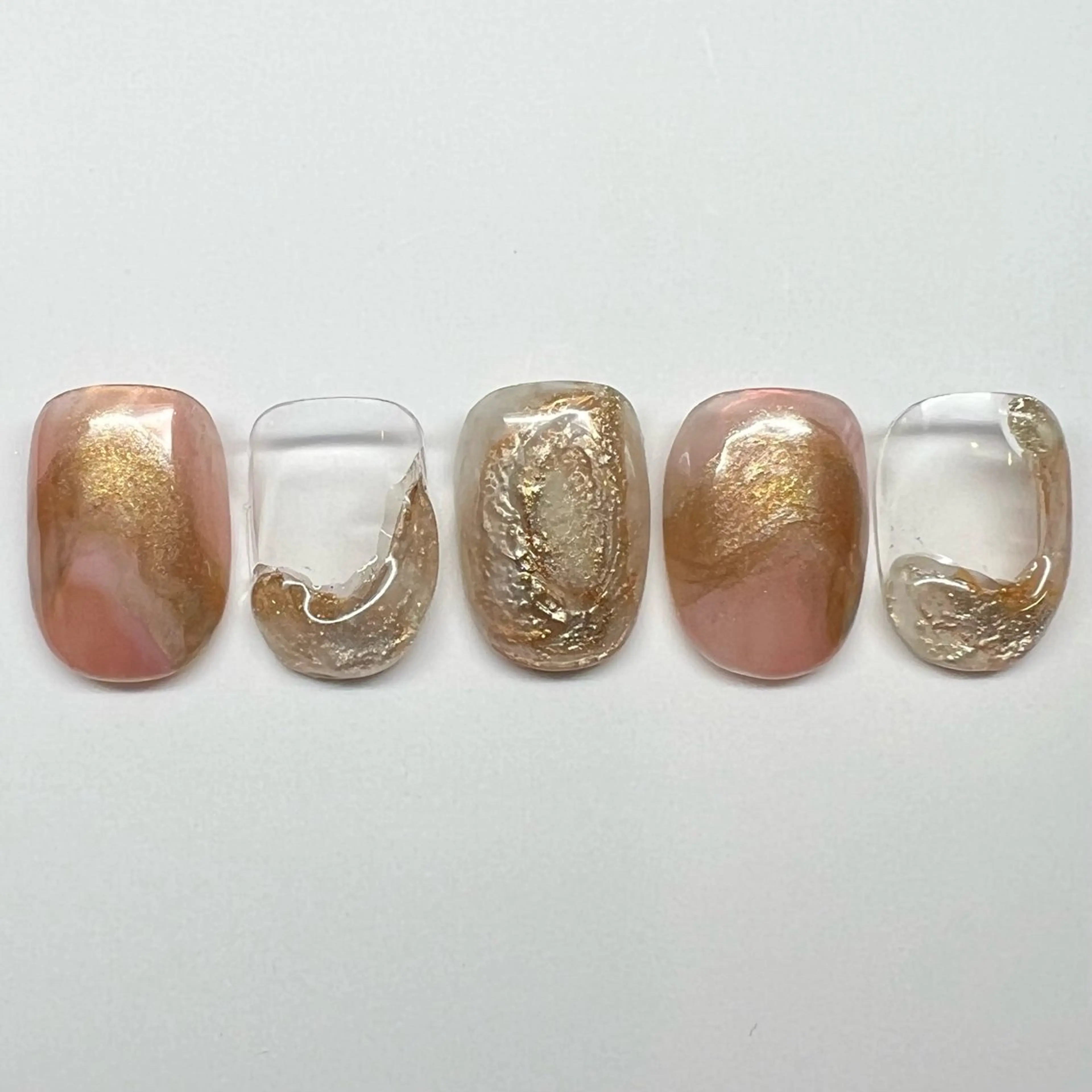 ネイル Ajuga. 太田 さやかのネイルデザイン