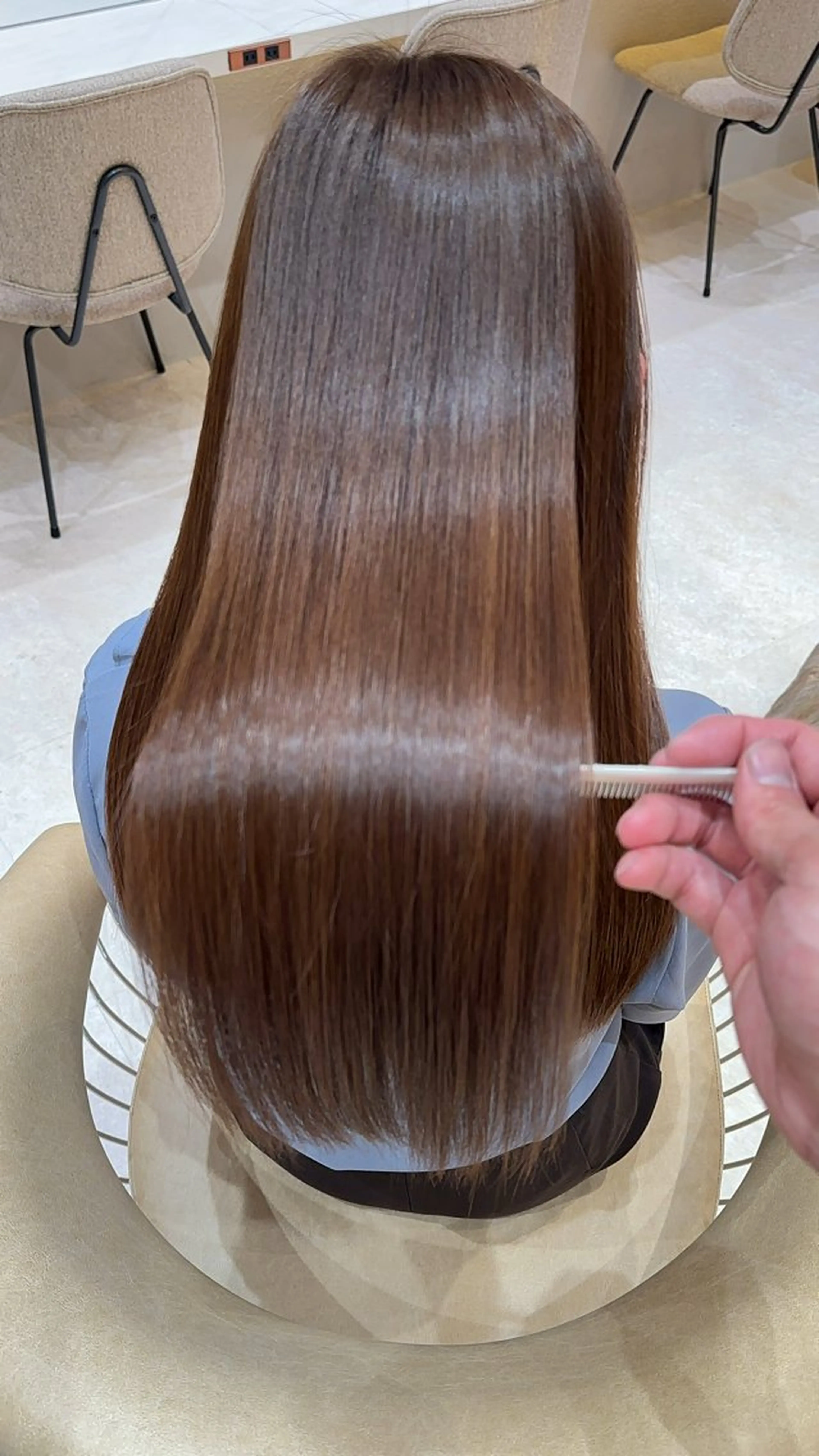 セミロング カラー カット ヘアカラー 縮毛矯正 レイヤー❣️縮毛矯 川村利幸のヘアスタイル