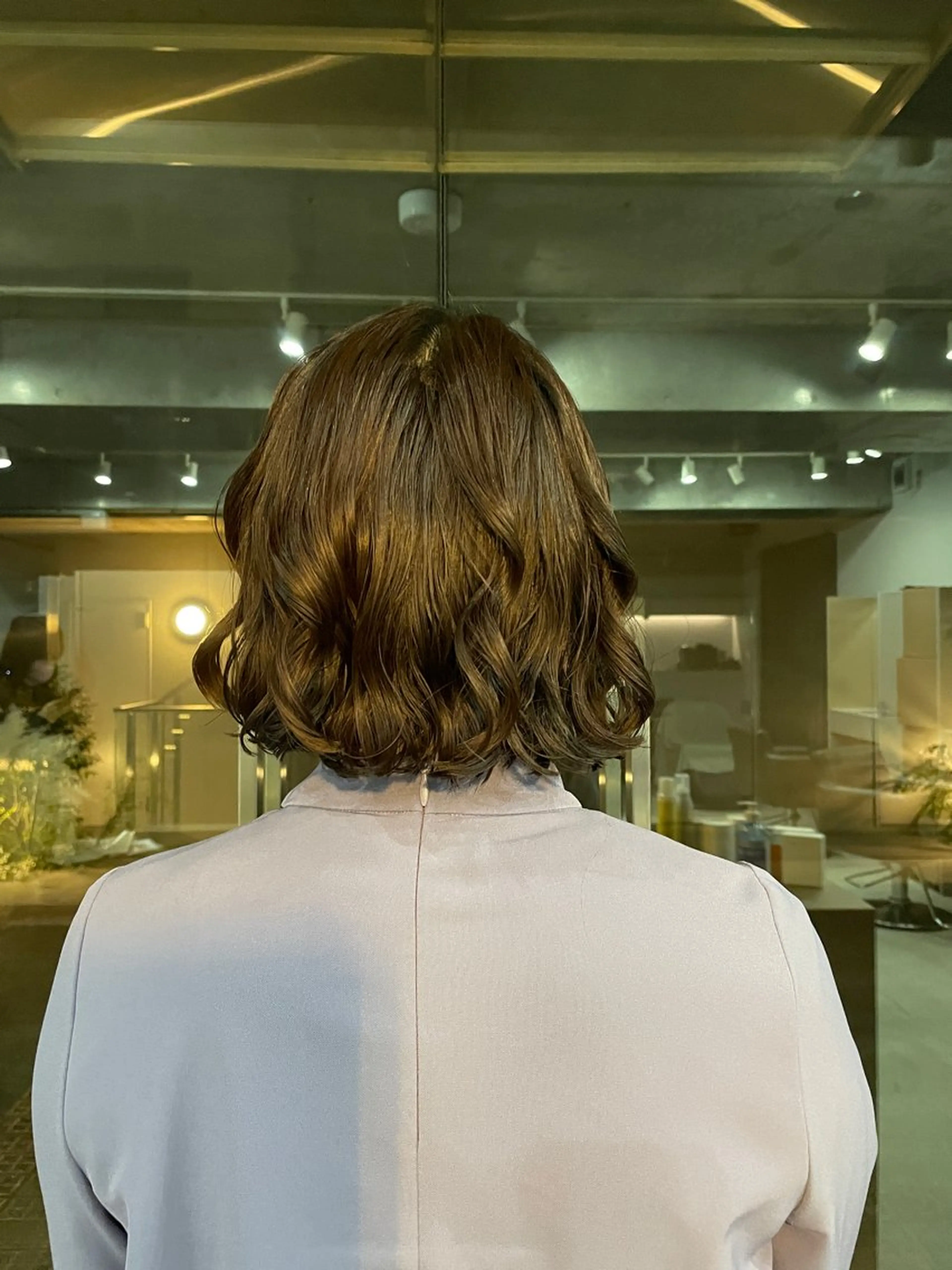 ミディアム カラー パーマ カット ヘアカラー トリートメント 表参道🌿赤み消し カラー/チナツのヘアスタイル