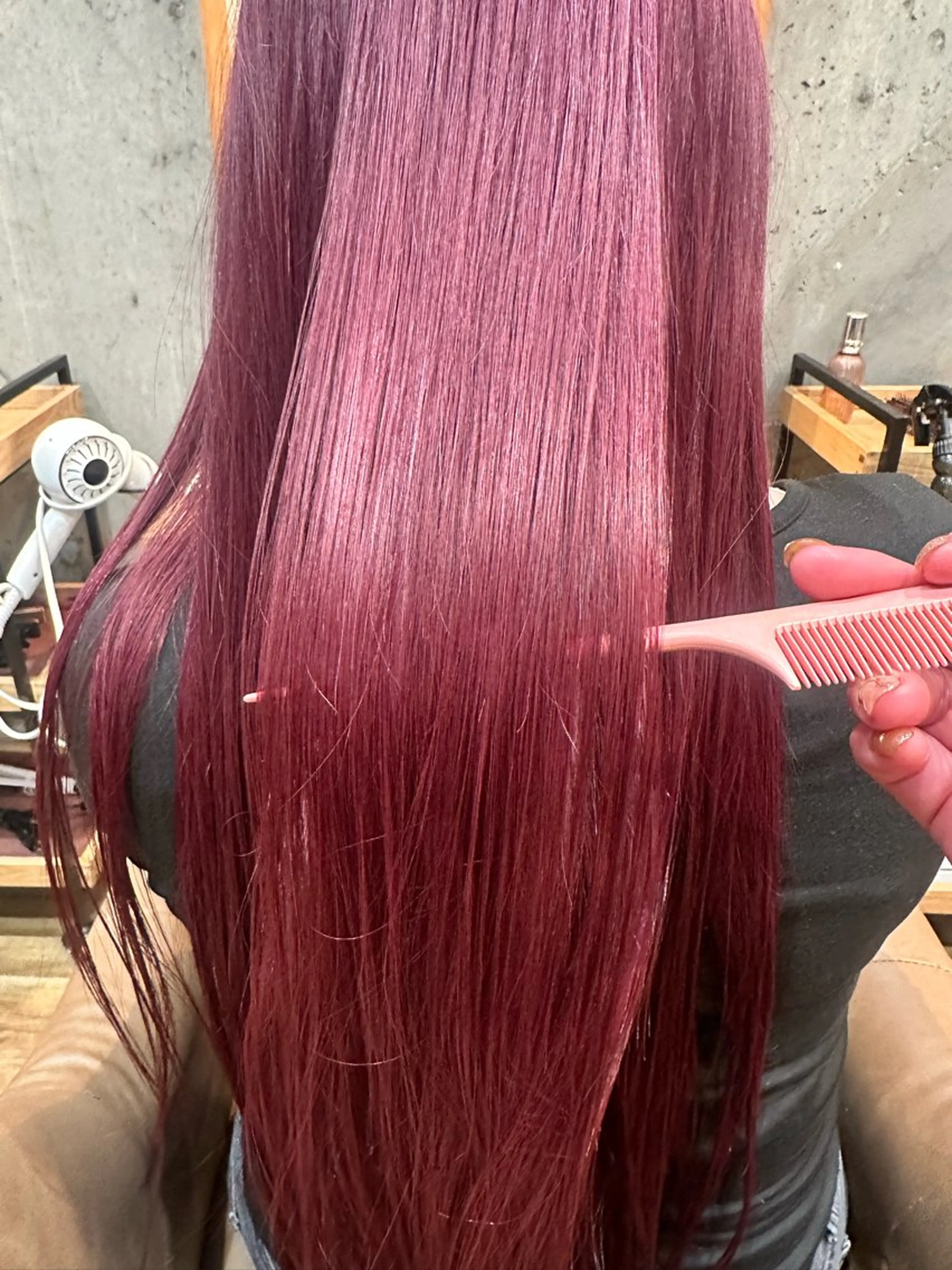 ロング カラー ブリーチ カシス 透明感カラー ヘアカラー トリートメント 🫧MANA🫧縮毛 矯正モデル募集中🧡のヘアスタイル