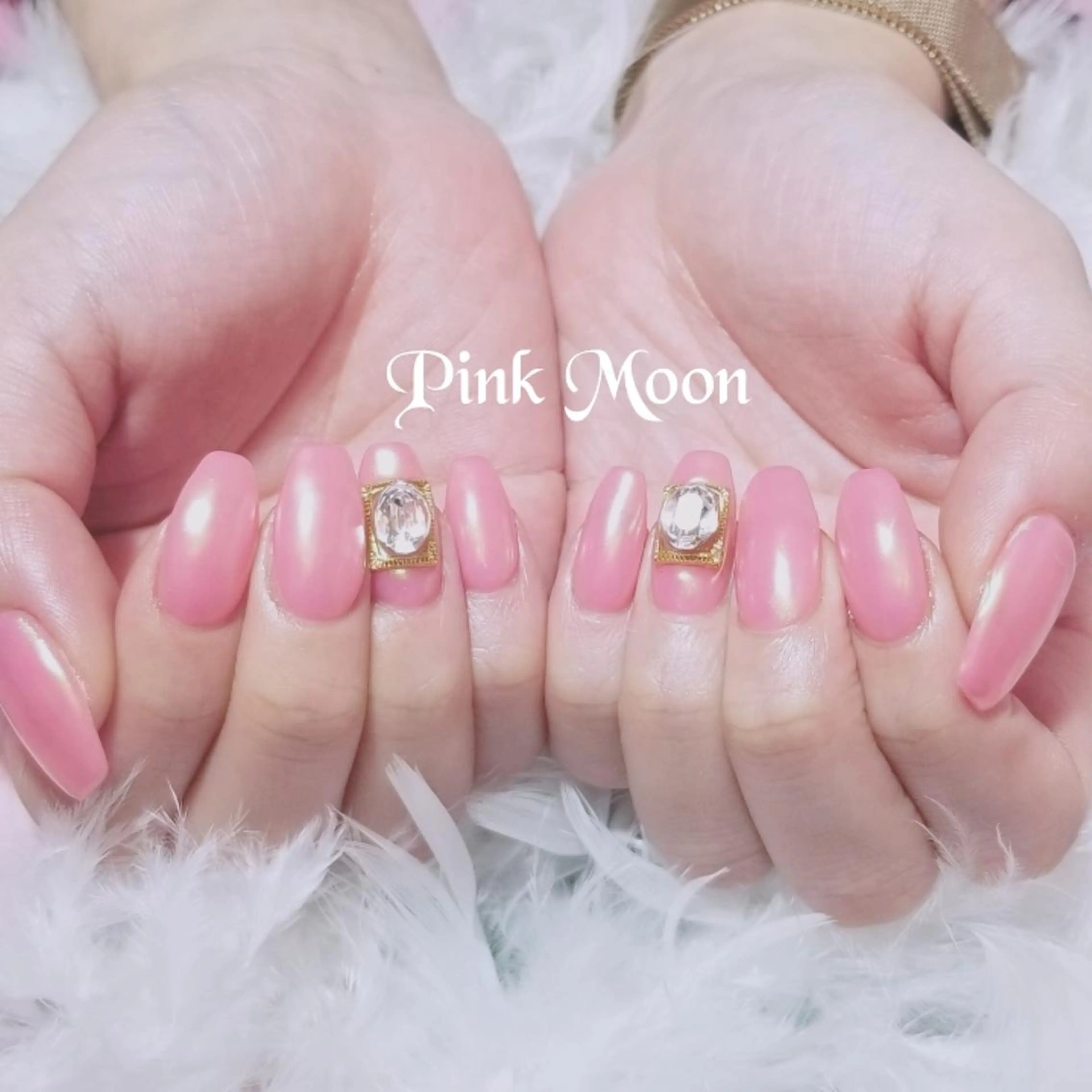 ネイル PinkMoon Nozomiのネイルデザイン