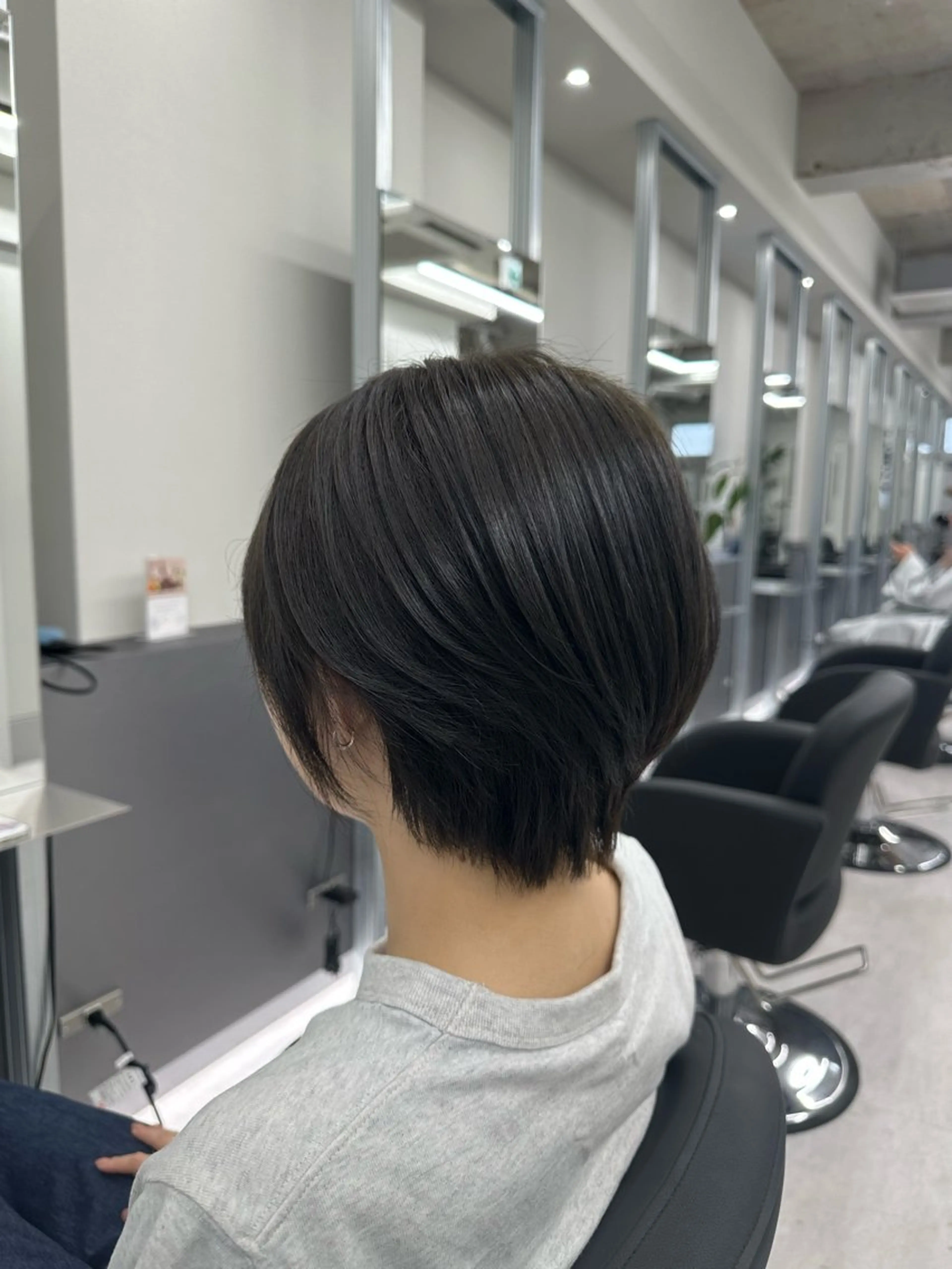 ショート タケ透明感カラー No.1赤み消し職人のヘアスタイル