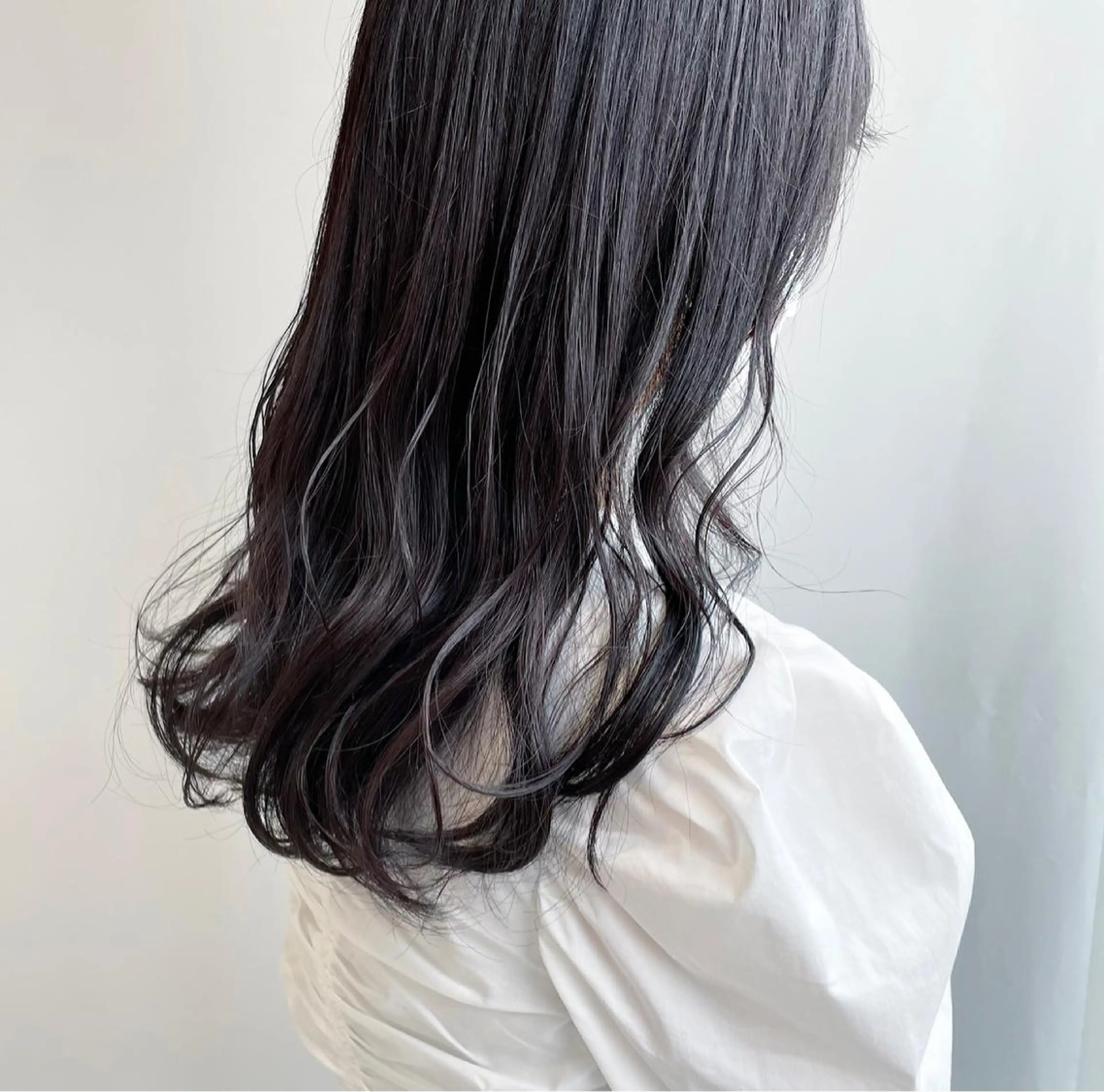 ロング カラー カット ヘアカラー トリートメント 山口 莉奈のヘアスタイル