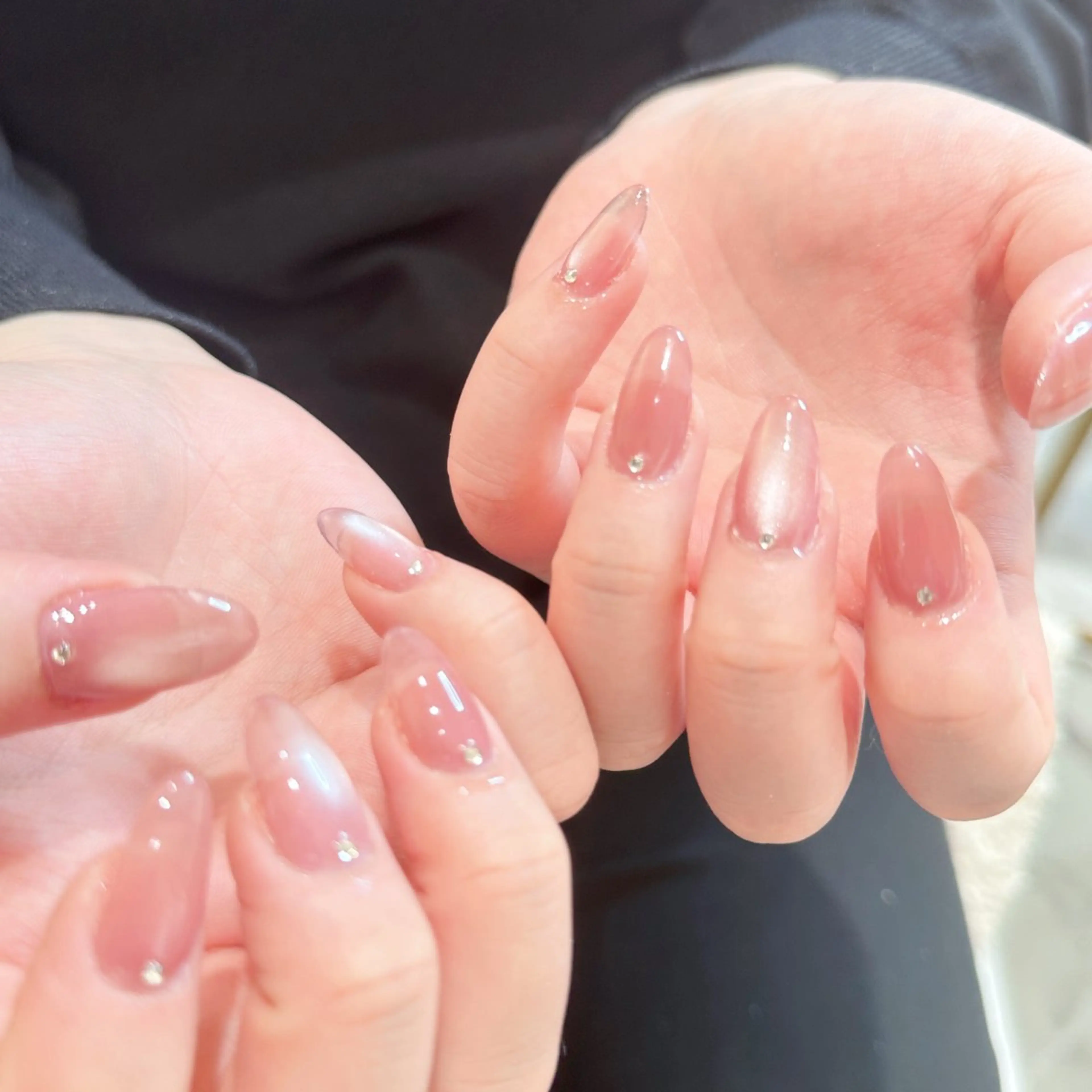 ネイル チークネイル 長さ出し フレンチネイル ガーリー 韓国ネイル ハンドネイル Sun Nail 池袋のエステ・リラクイメージ