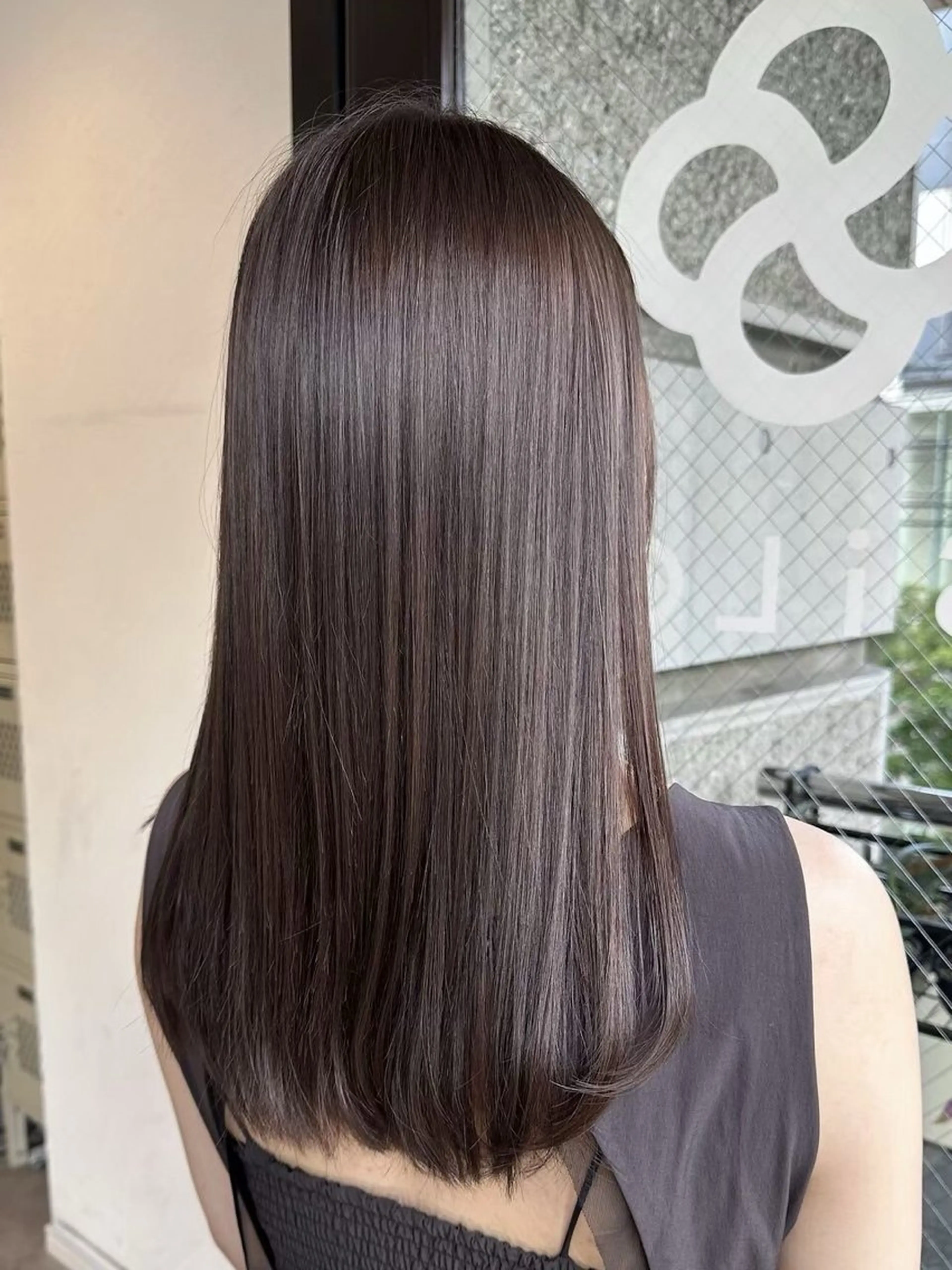 ロング カラー ヘアカラー トリートメント SiLO / maoのヘアスタイル