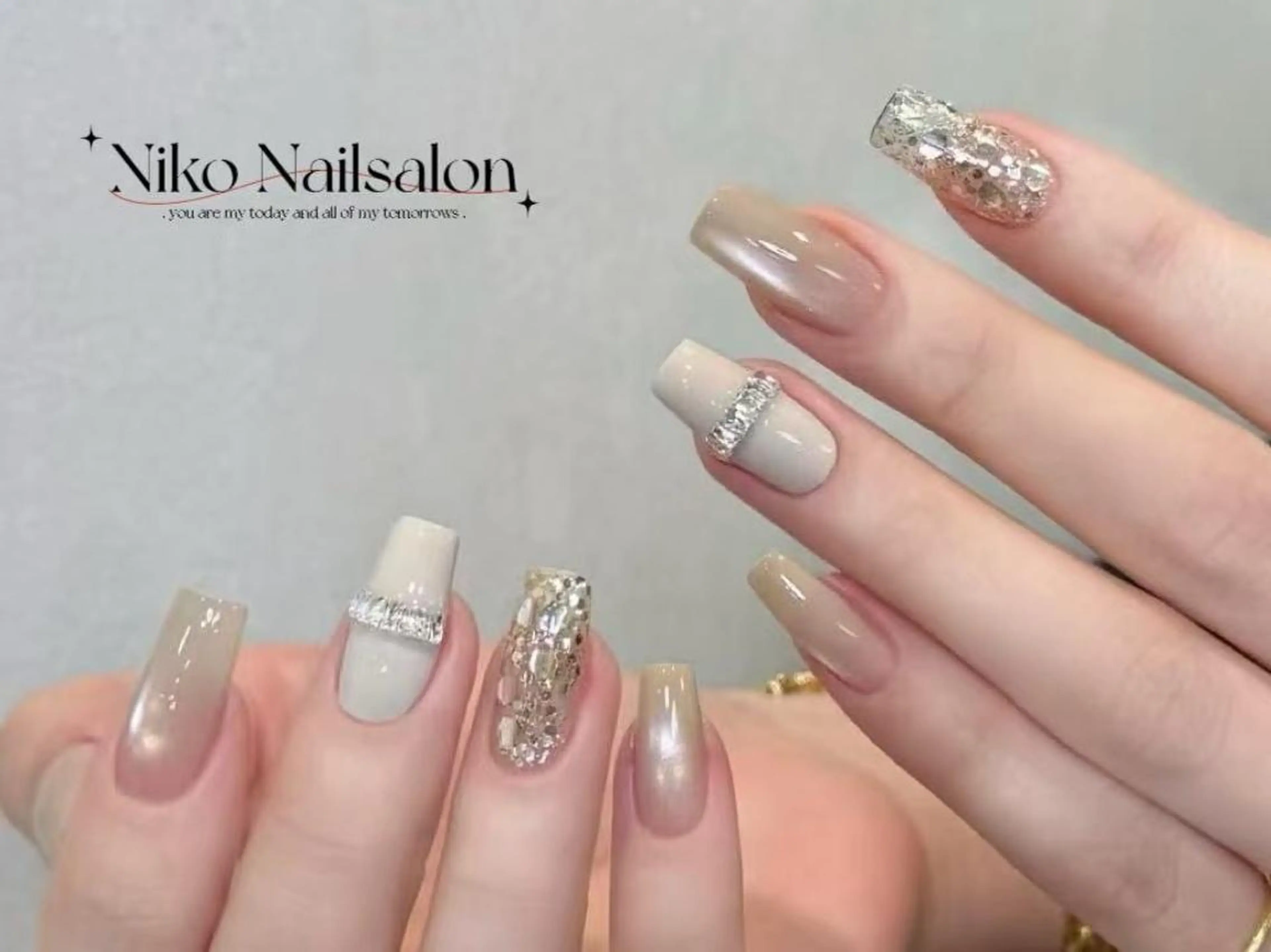 ネイル 長さ出し フットネイル フレンチネイル ジェルネイル ガラスフレンチ Nikoネイルサロン 本八幡店のネイルデザイン
