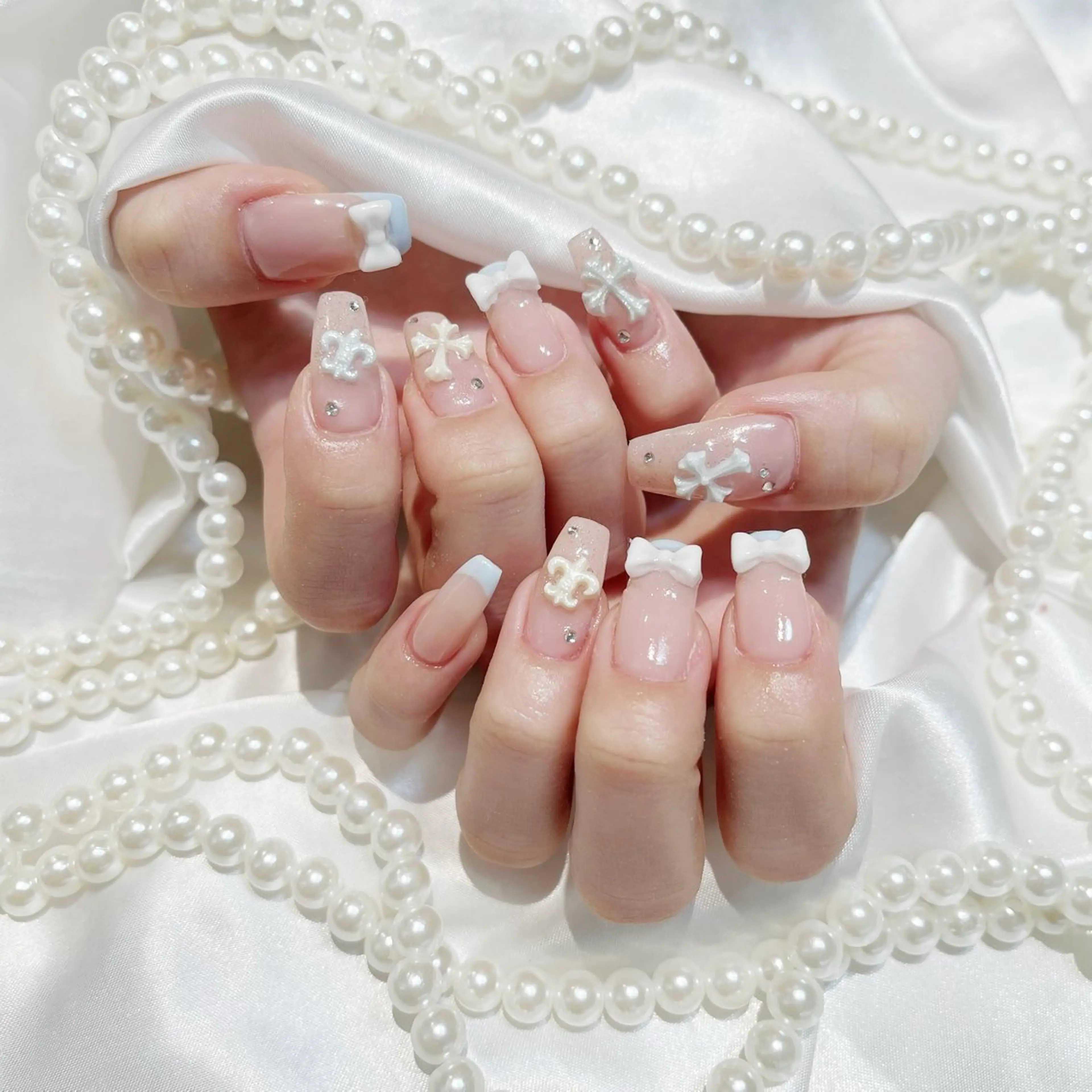 ネイル WISTERIA aisaのネイルデザイン