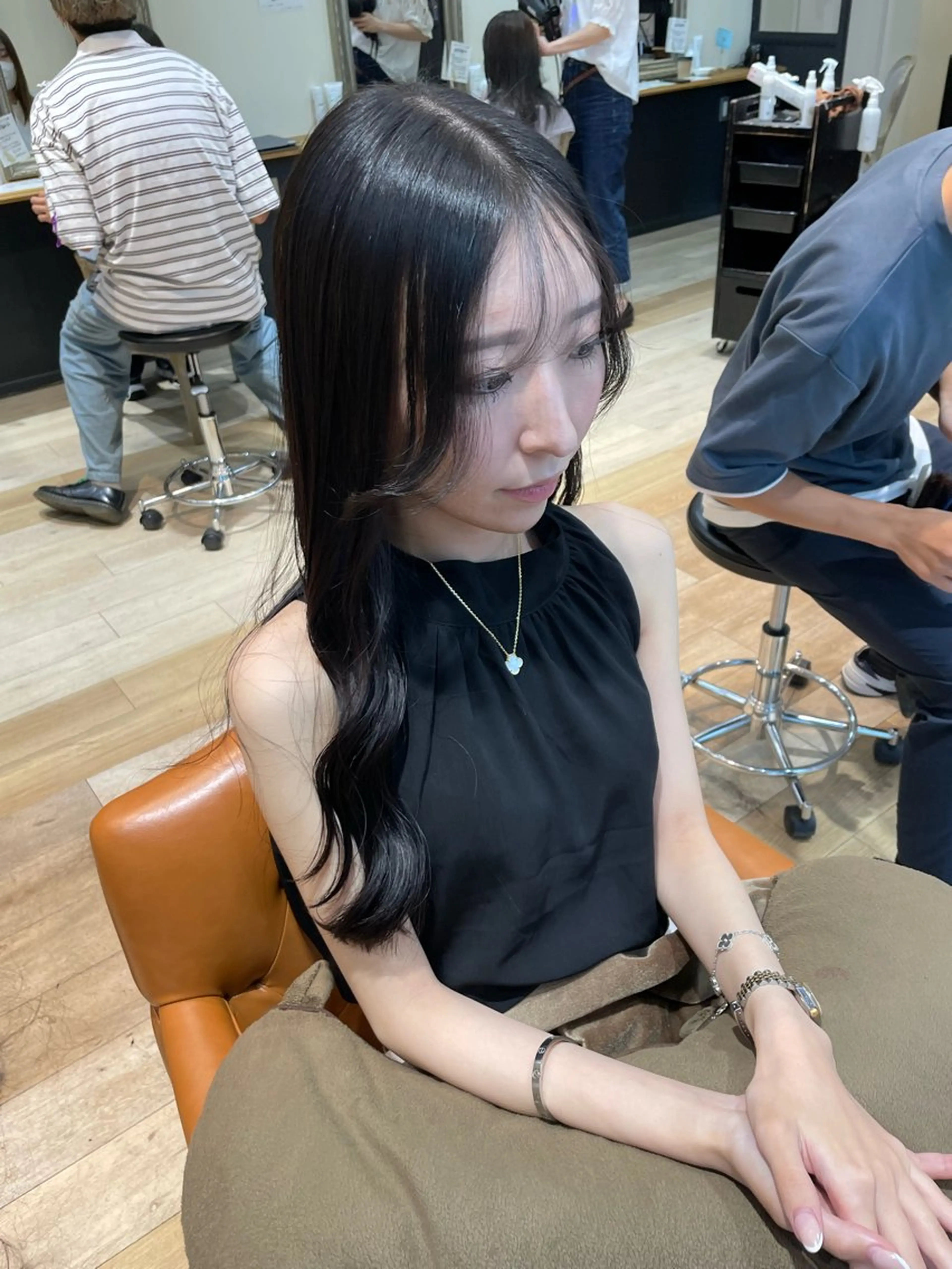 セミロング Hika.ハイトーン 髪質改善🩵ᩚ🫧のヘアスタイル