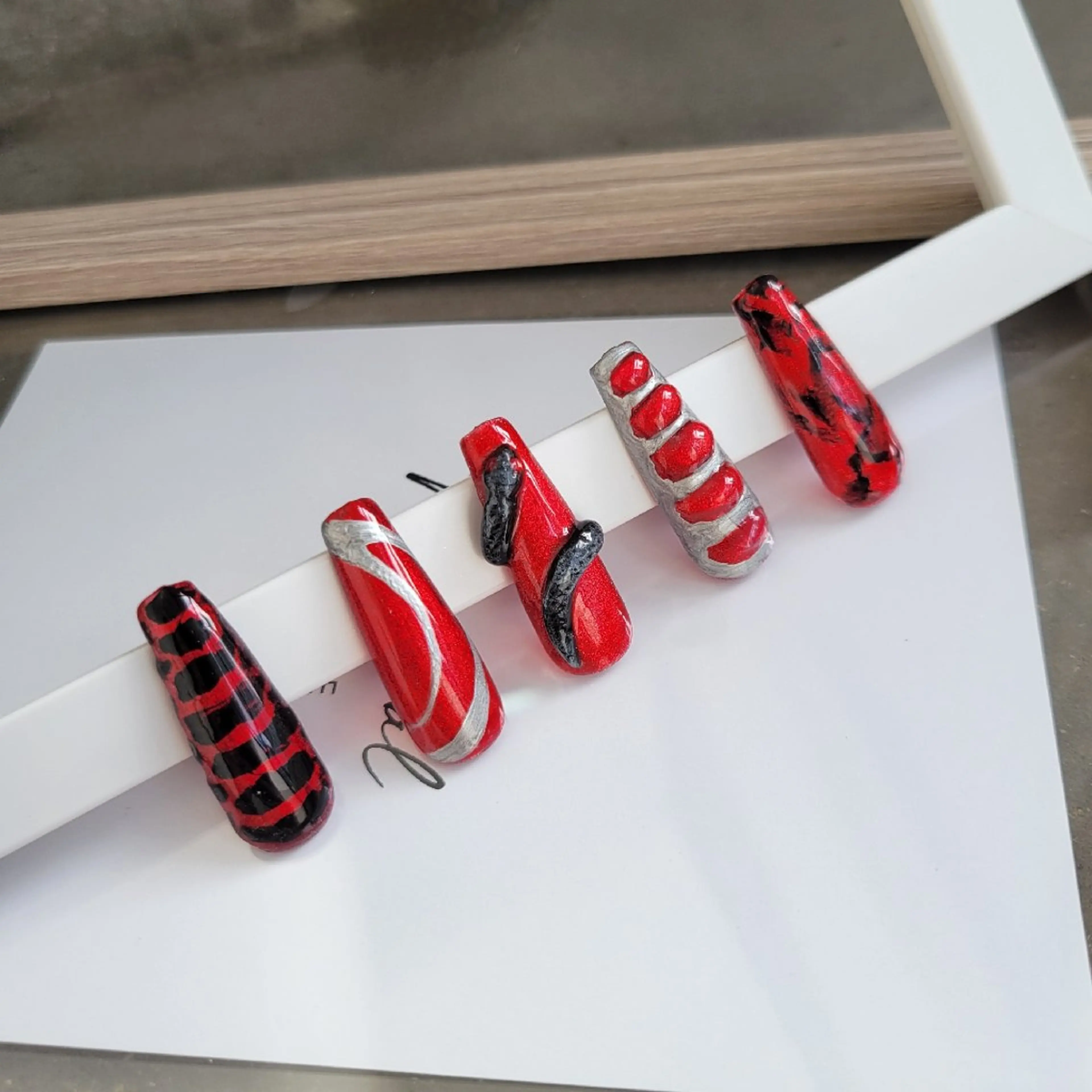 ネイル ハンドネイル Natsumi 🦊  Nailのネイルデザイン