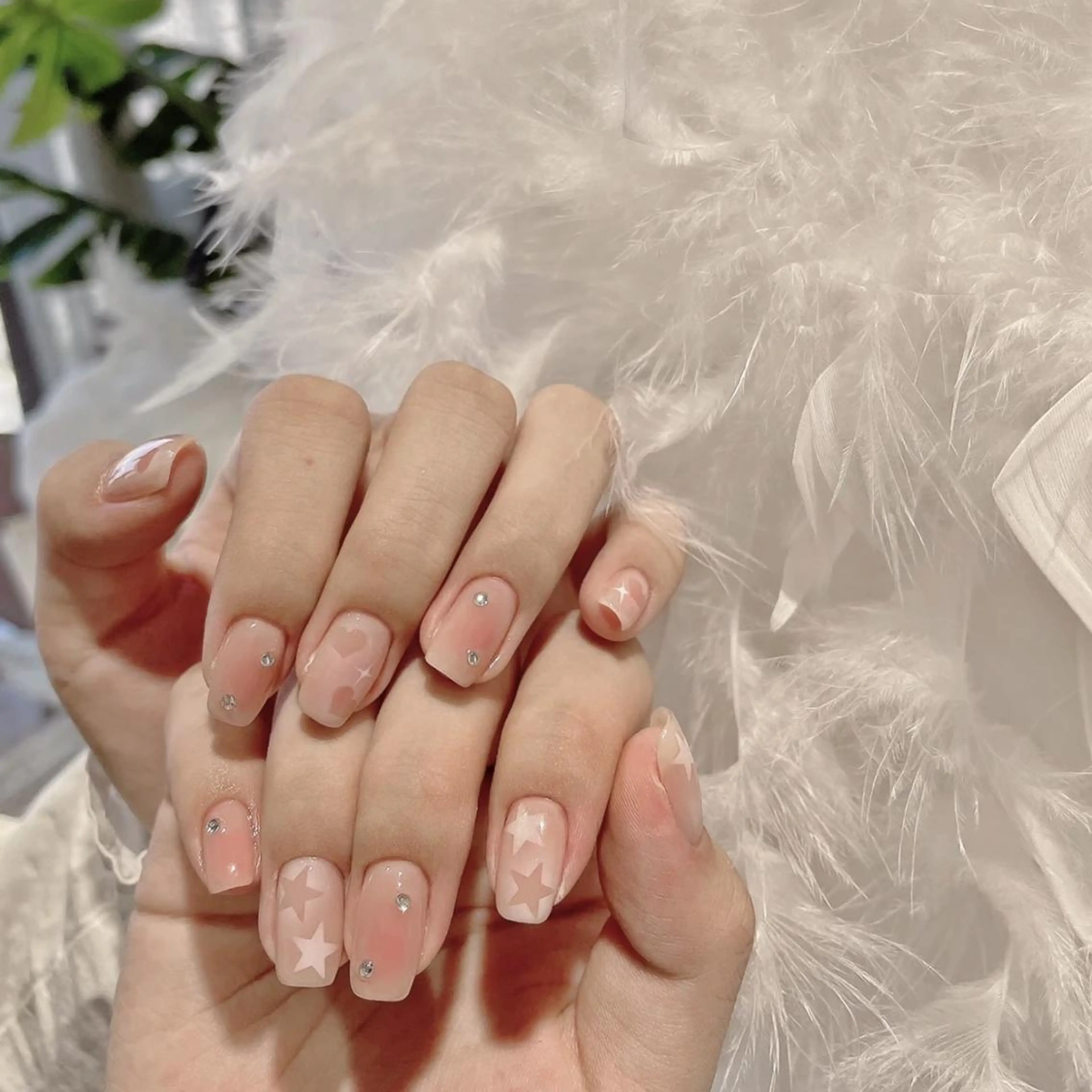 ネイル Queens 榊 まおのネイルデザイン