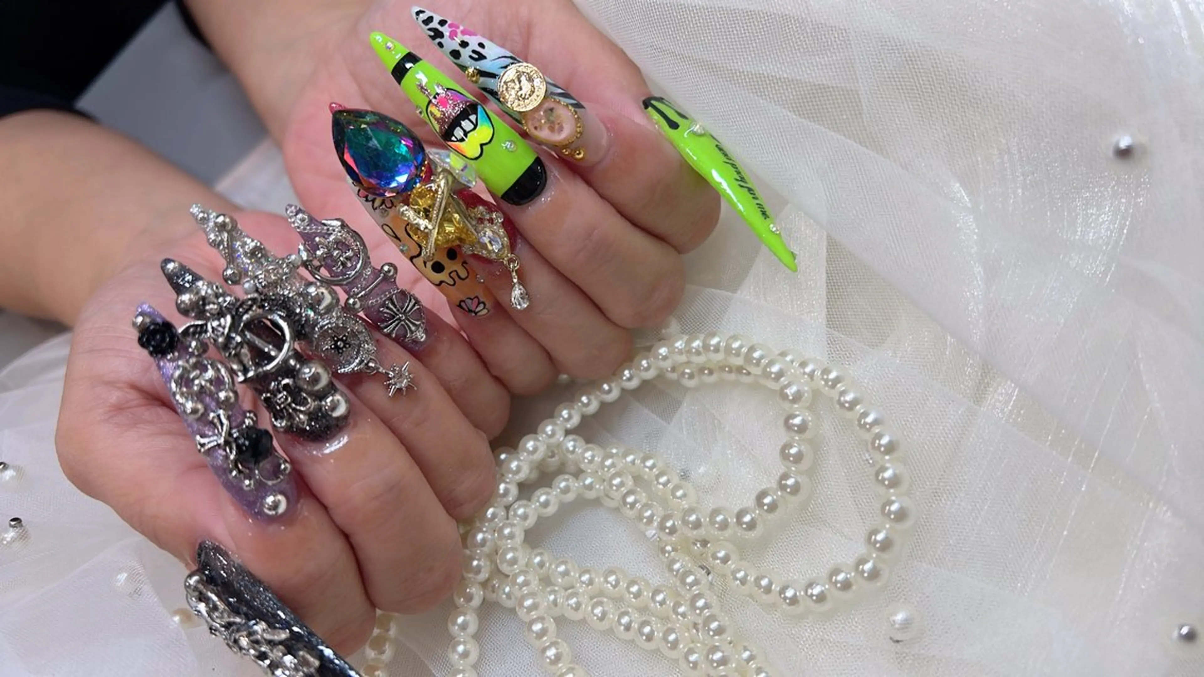 ネイル アートネイル ロングネイル スカルプネイル ハンドネイル 《LB》ラブリエ Nail&eyeのマツエク・マツパデザイン