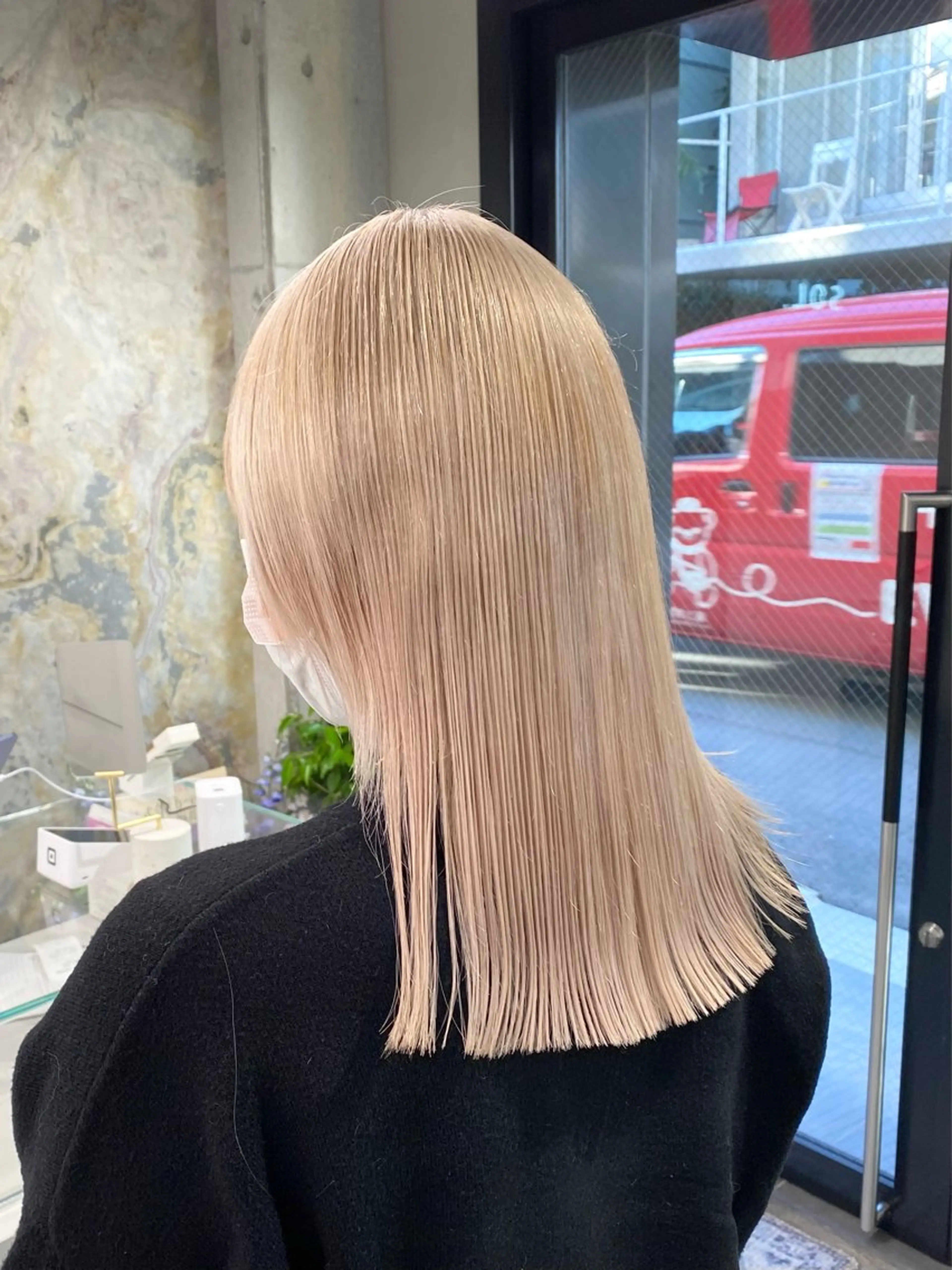 セミロング ヘアアレンジ ヘアカラー 原宿・デザインカラー YUI🤍ྀིのヘアスタイル