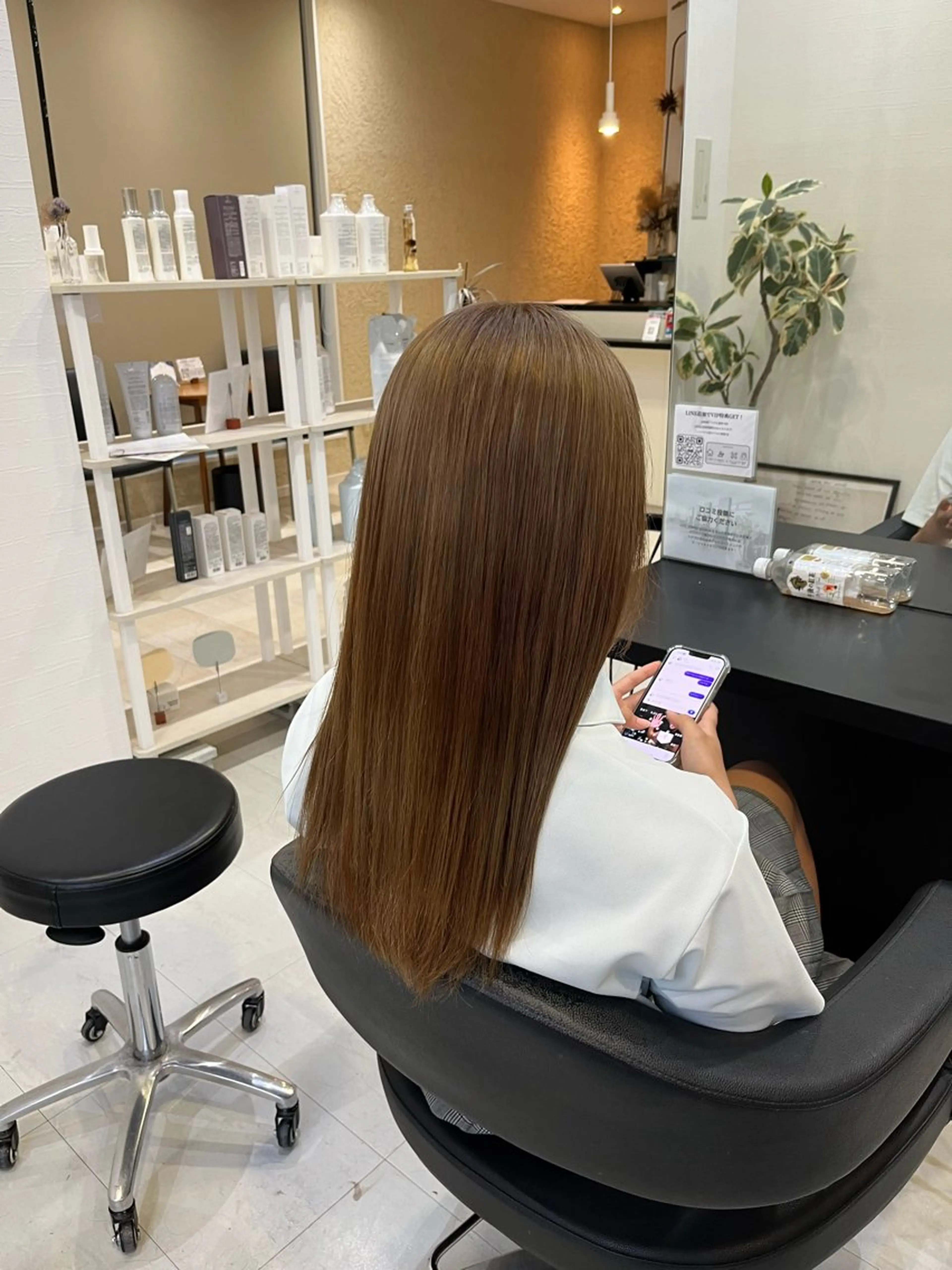 ロング カラー 諸岡 玲のヘアスタイル