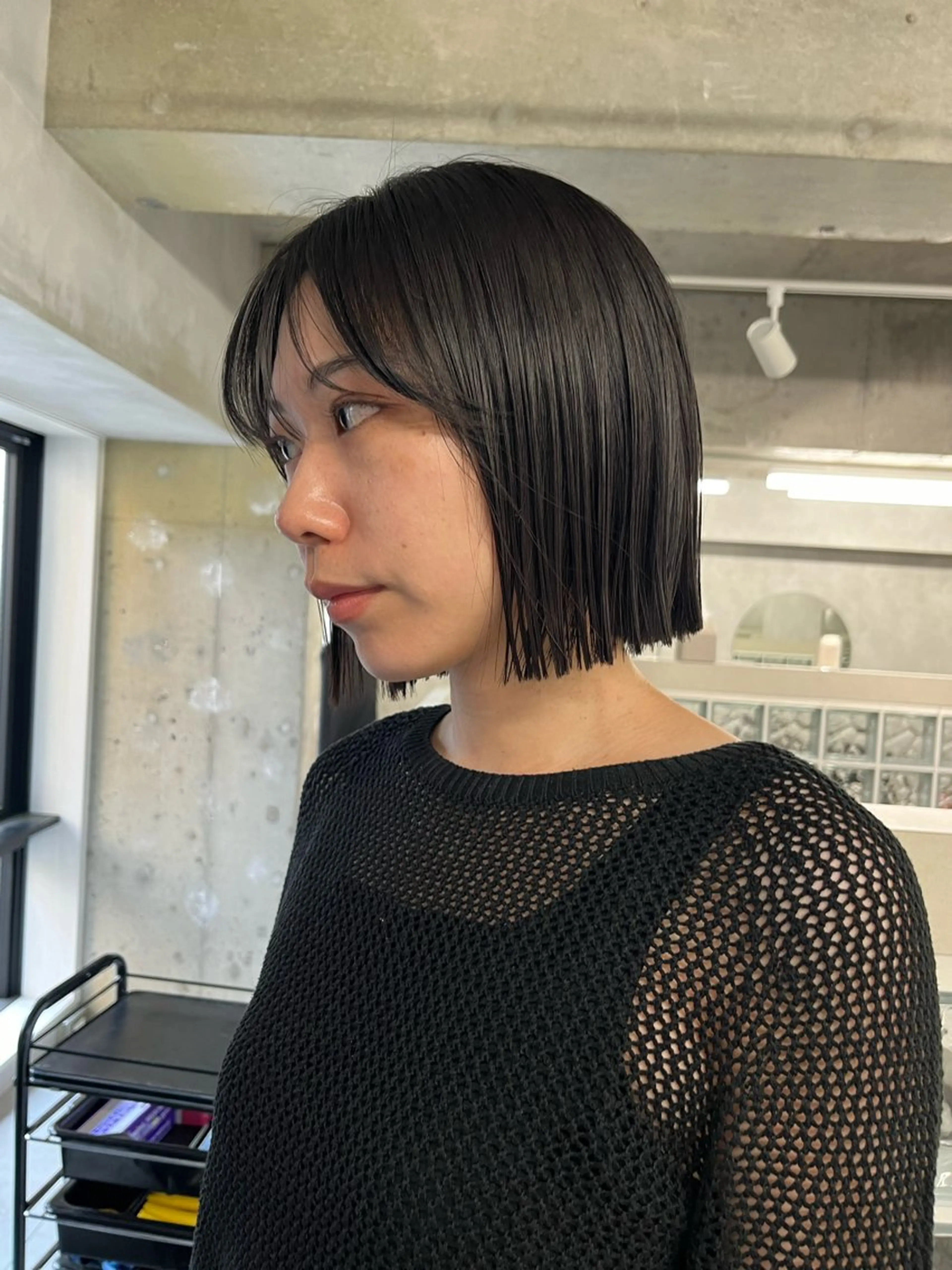 ミディアム ボブ anon Loemのヘアスタイル