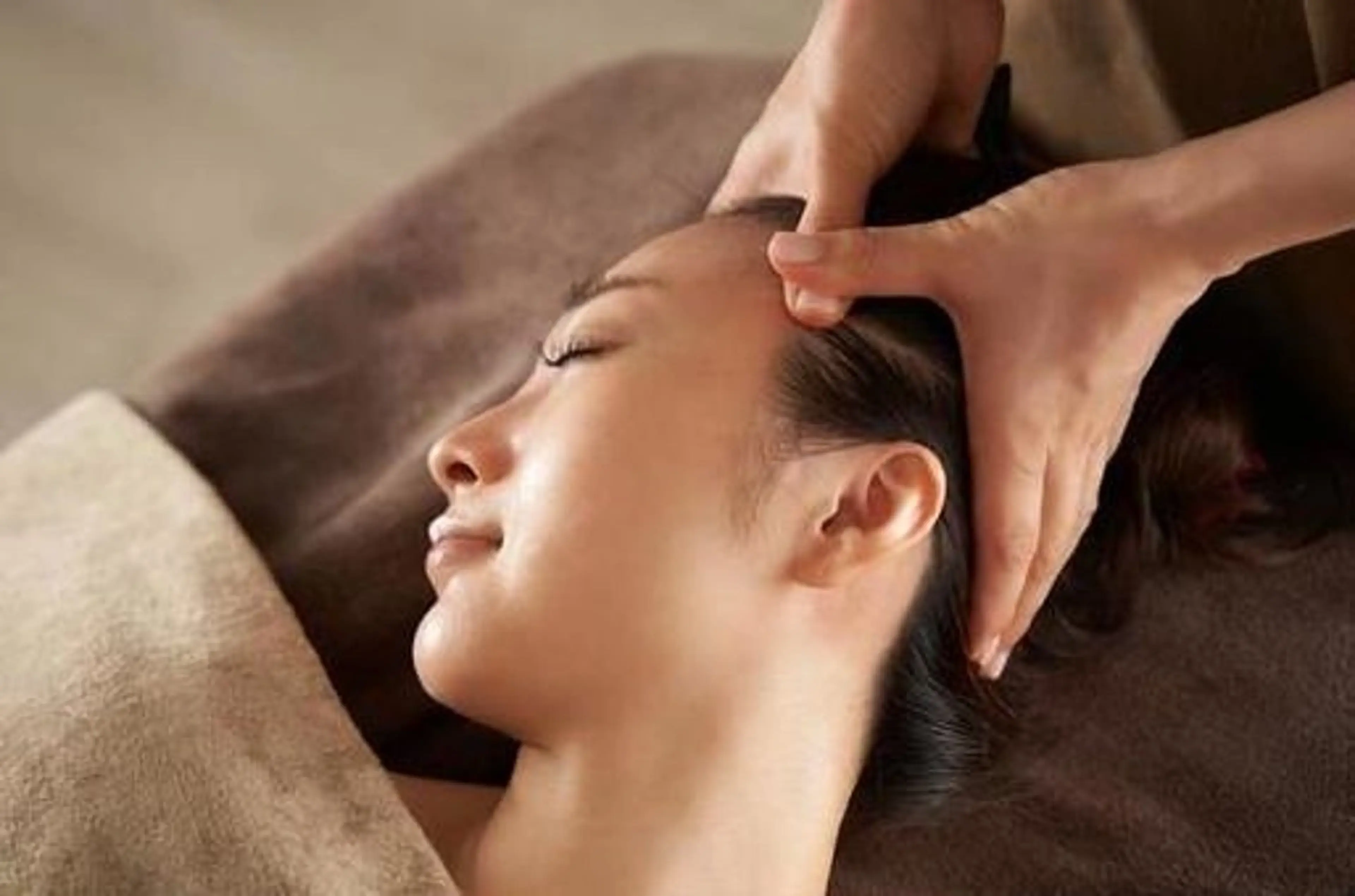 頭ほぐしドライヘッドスパ30分〘眼精疲労、肩こりにも!〙さらにリフトアップ効果あり♡の写真