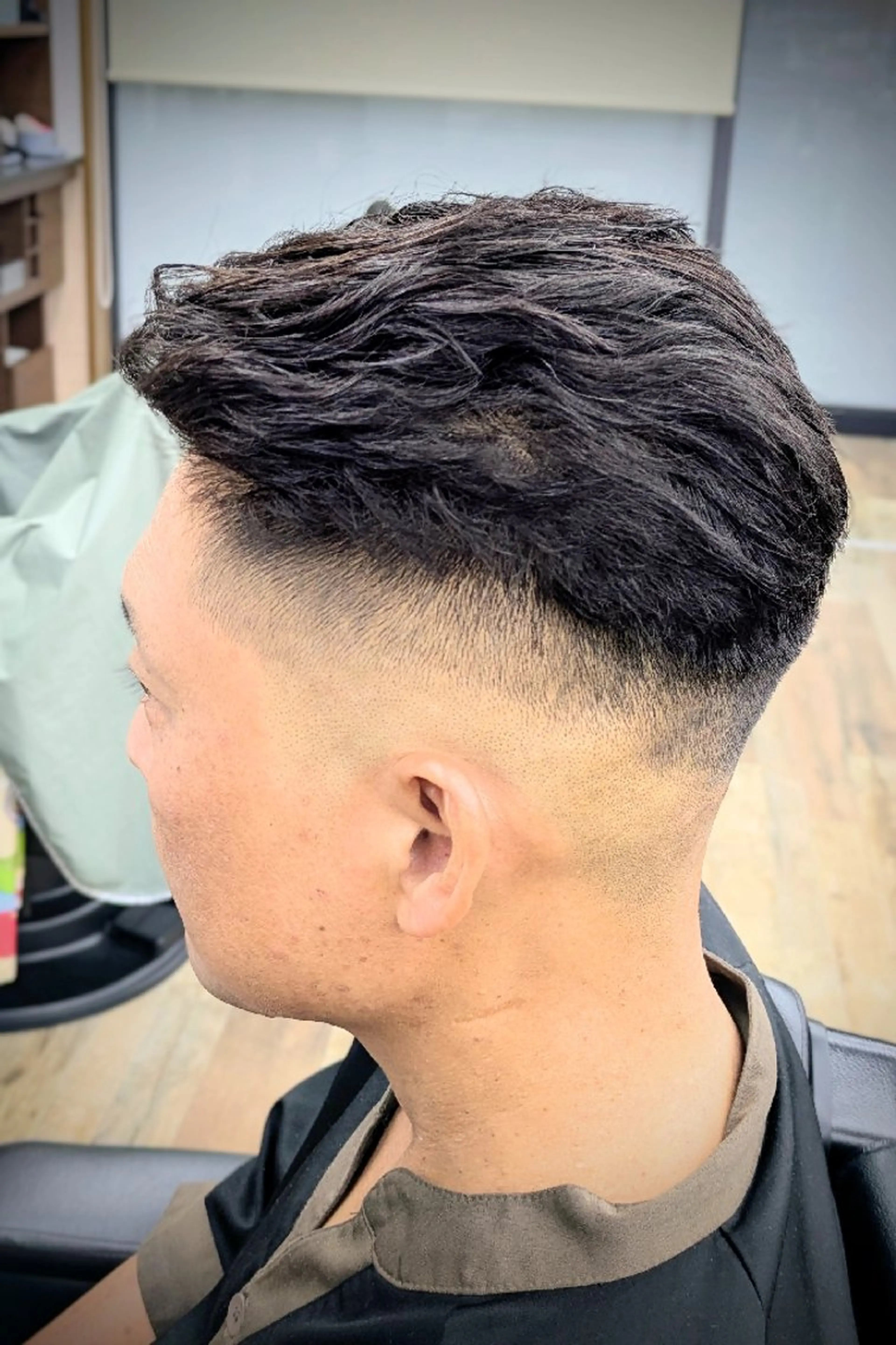 ショート パーマ 理容プラージュ燕三条 福井のヘアスタイル