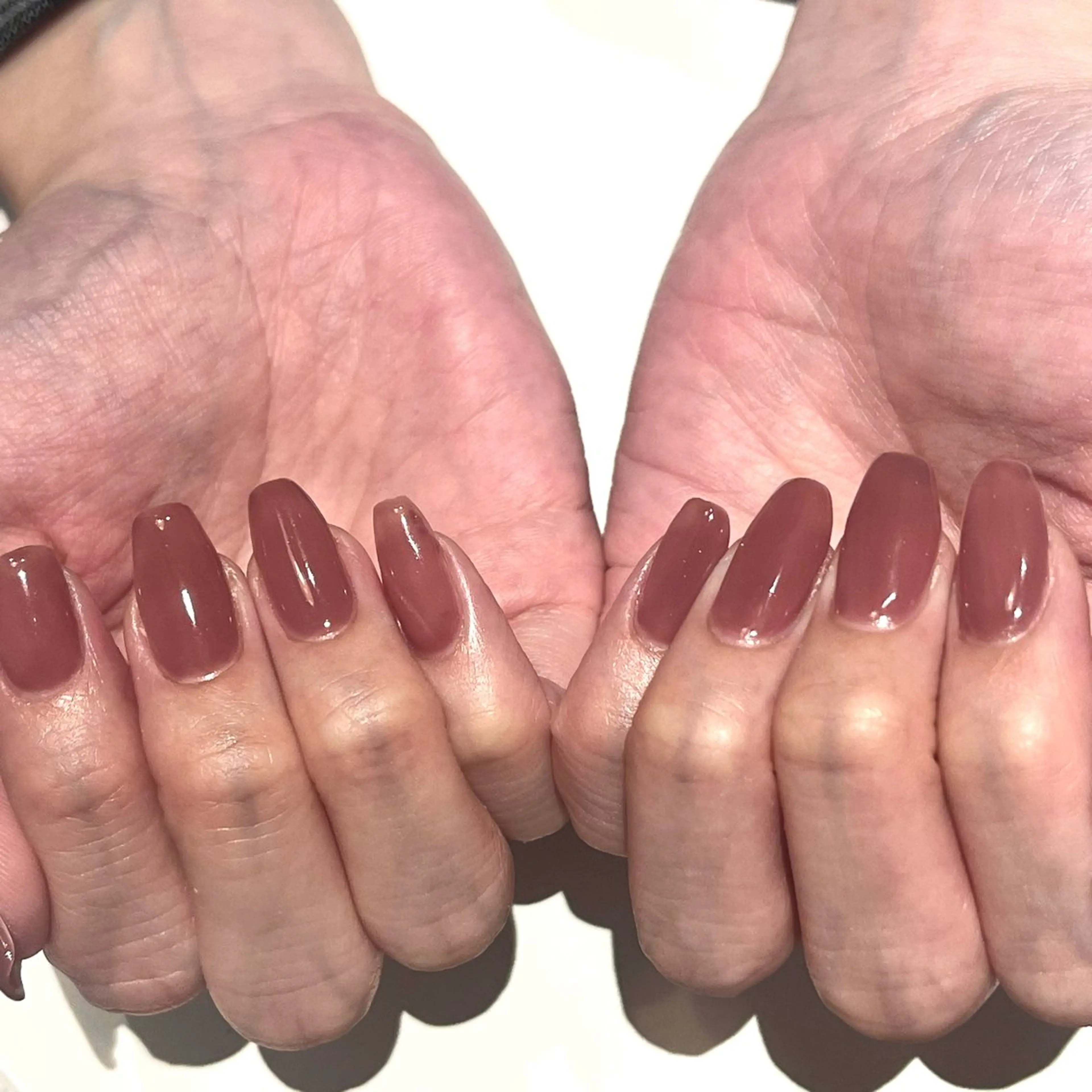 ネイル ワンカラーネイル 坂口 莉愛のネイルデザイン