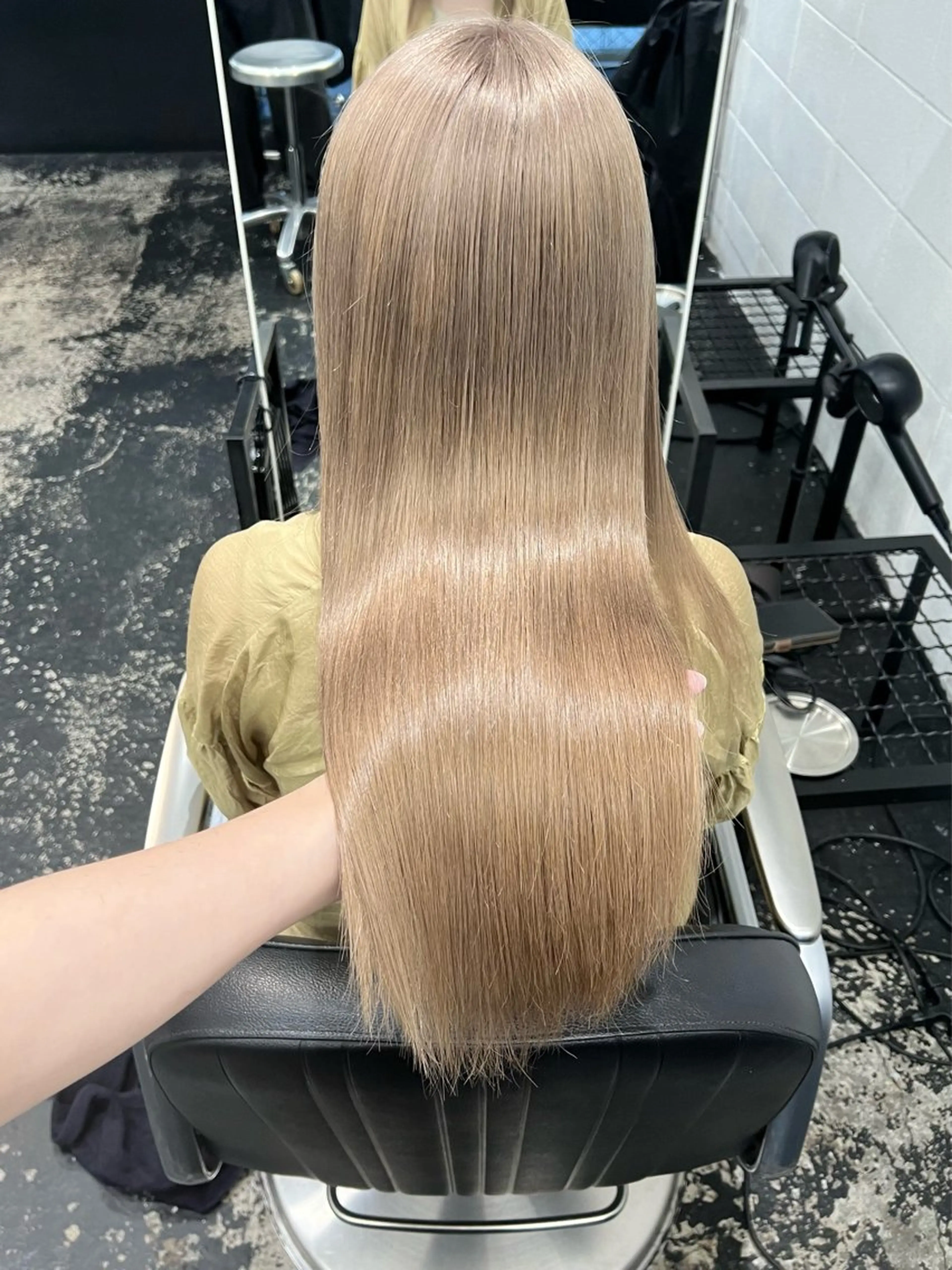 ミディアム カラー カット ヘアカラー トリートメント HARU//原宿🤍 リピート率NO.1のヘアスタイル