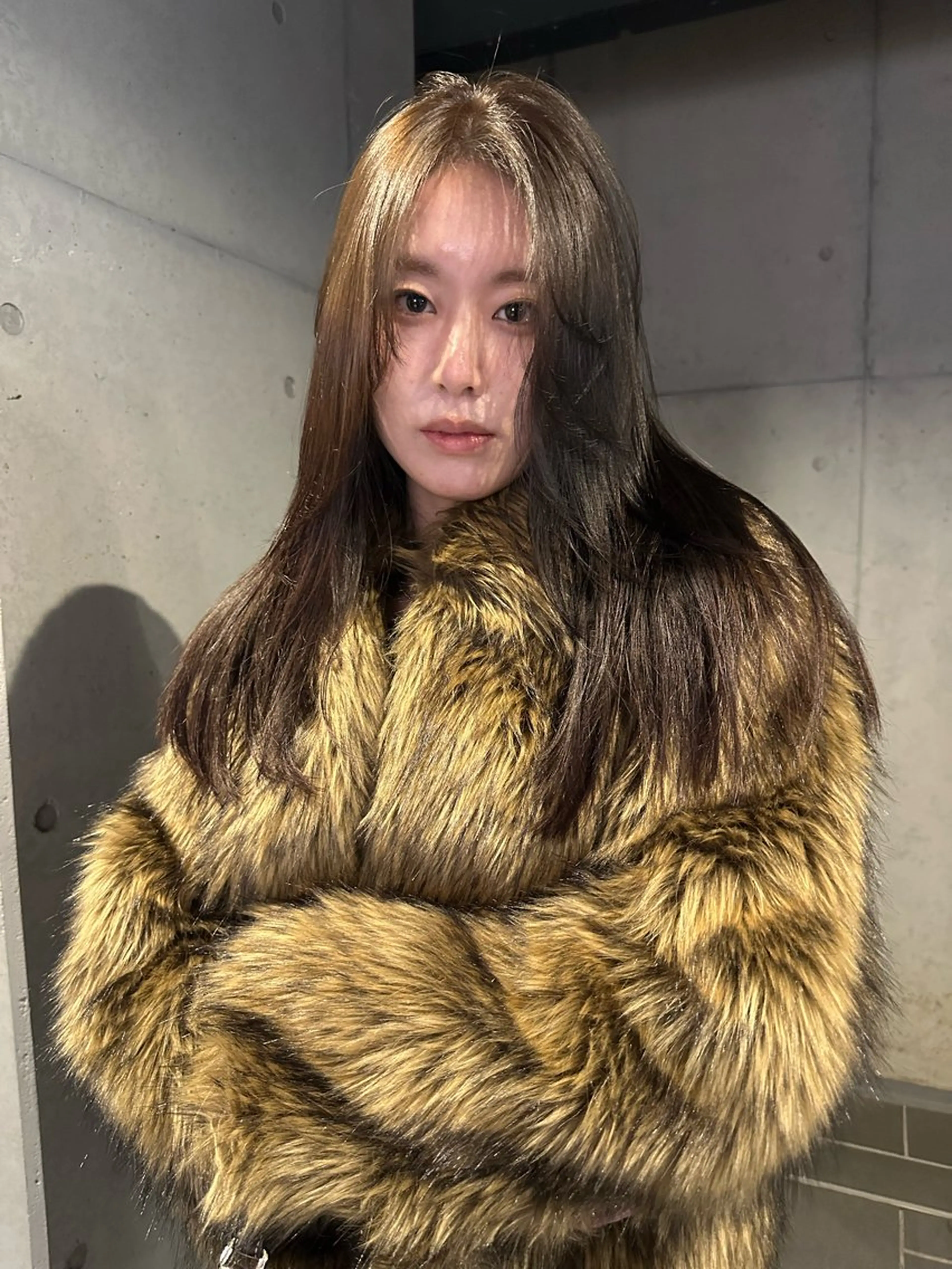 ロング カラー 顔まわりレイヤー ハッシュカット レイヤーカット ウルフカット カット ヘアカラー 似合わせウルフ/ レイヤー/山本祐輔のヘアスタイル