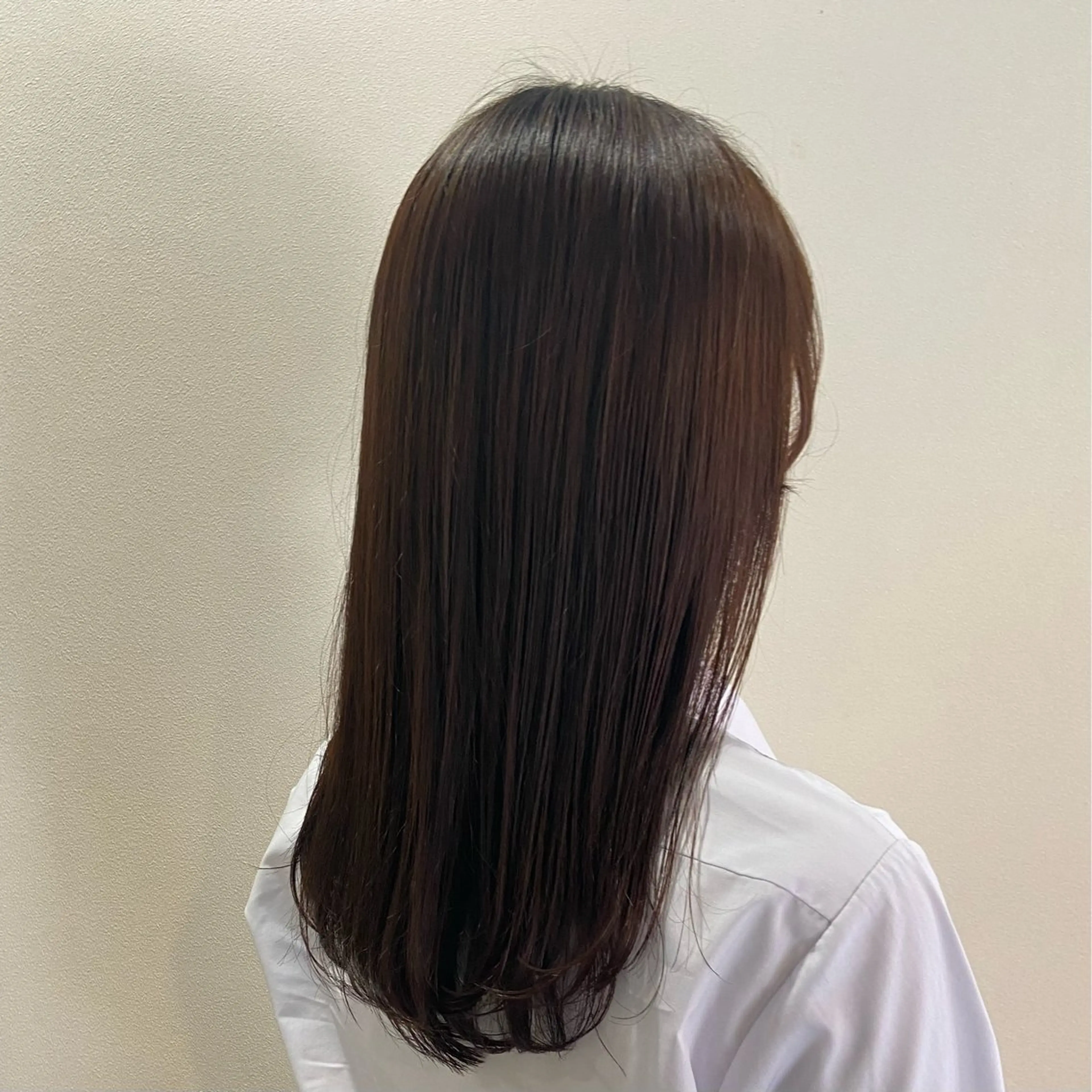 セミロング カラー 赤み消しカラー🌿‬ 透明感/Hikariのヘアスタイル