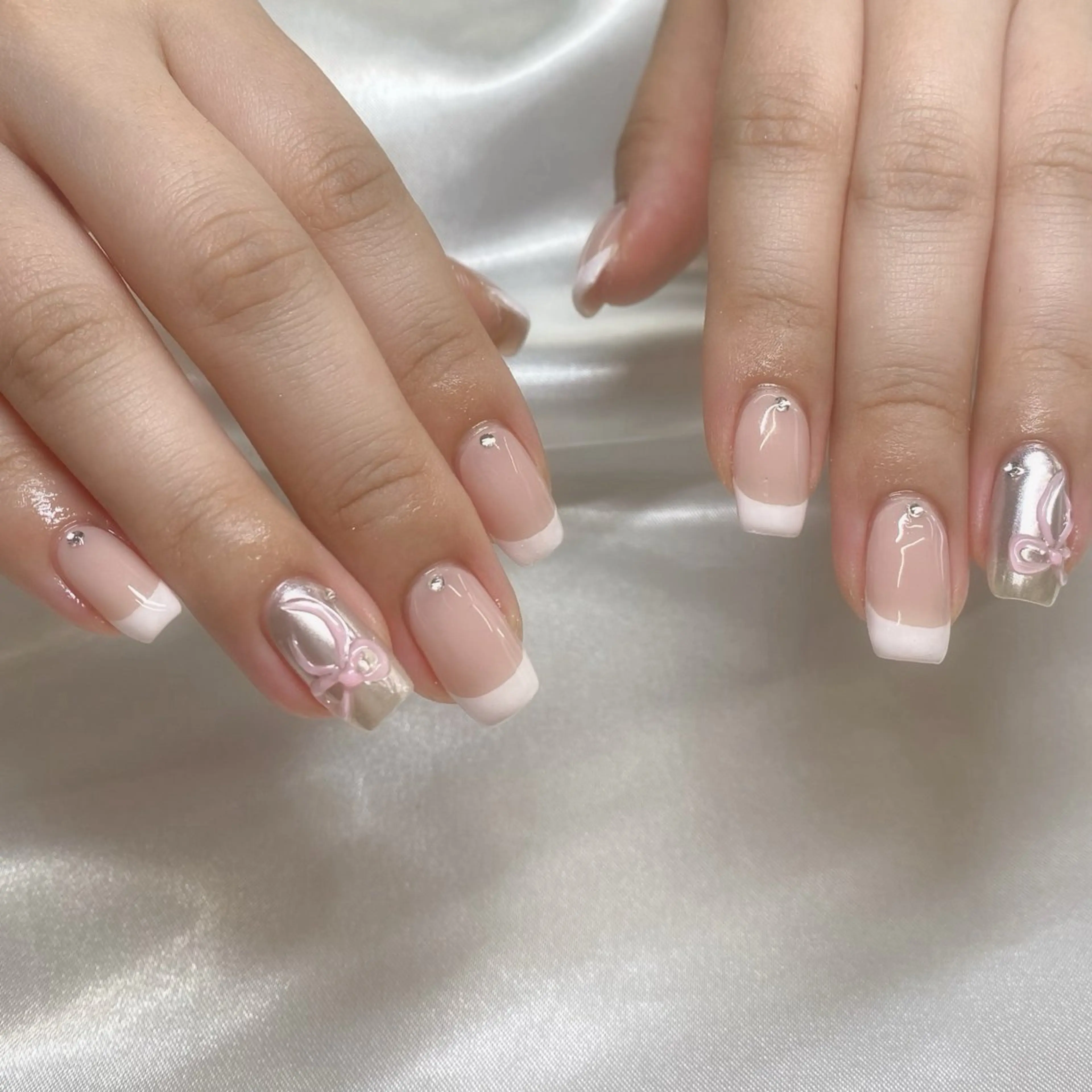 ネイル ハンドネイル 【LILY】 ainaのネイルデザイン