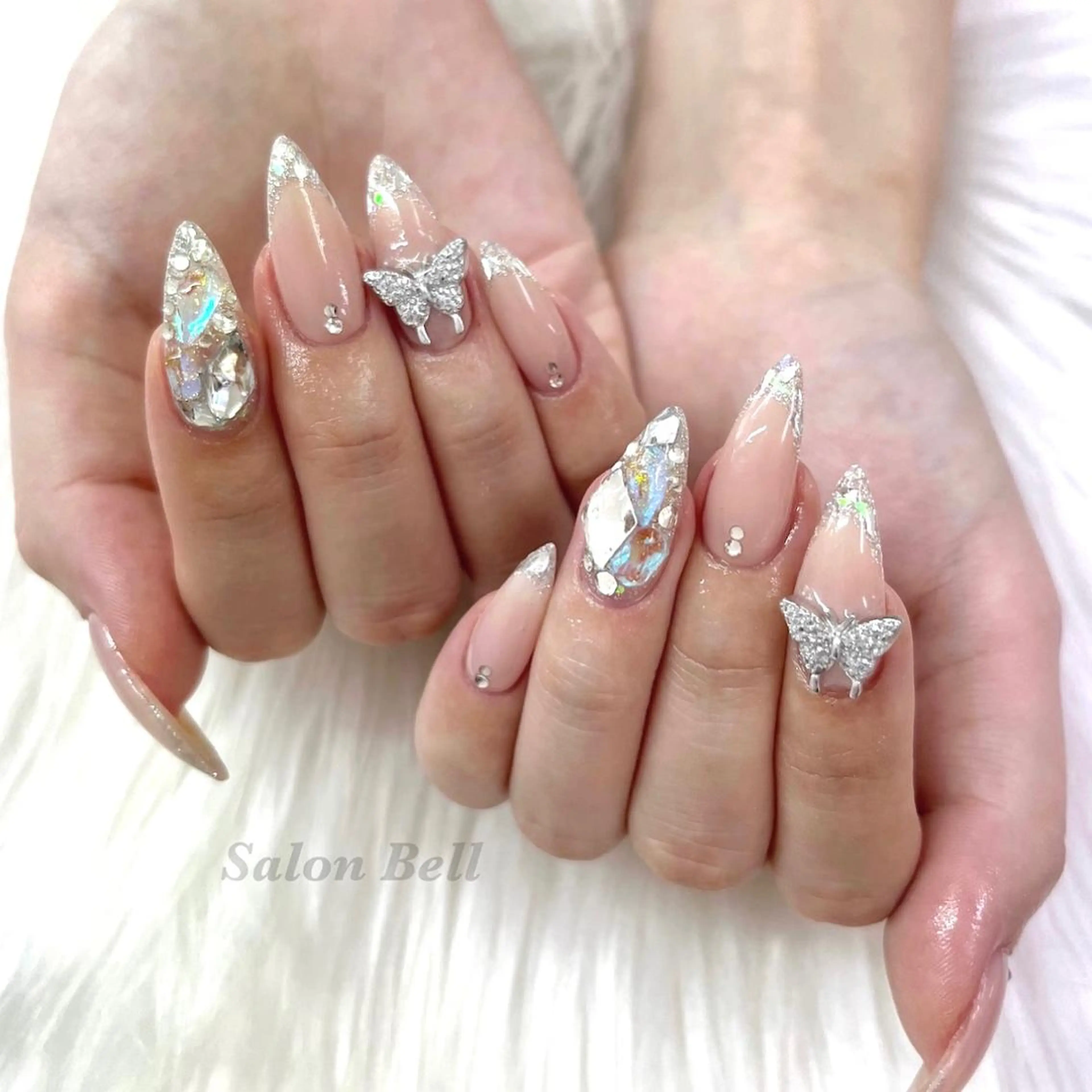 ネイル Bell 富田林店 SAYAKAのネイルデザイン