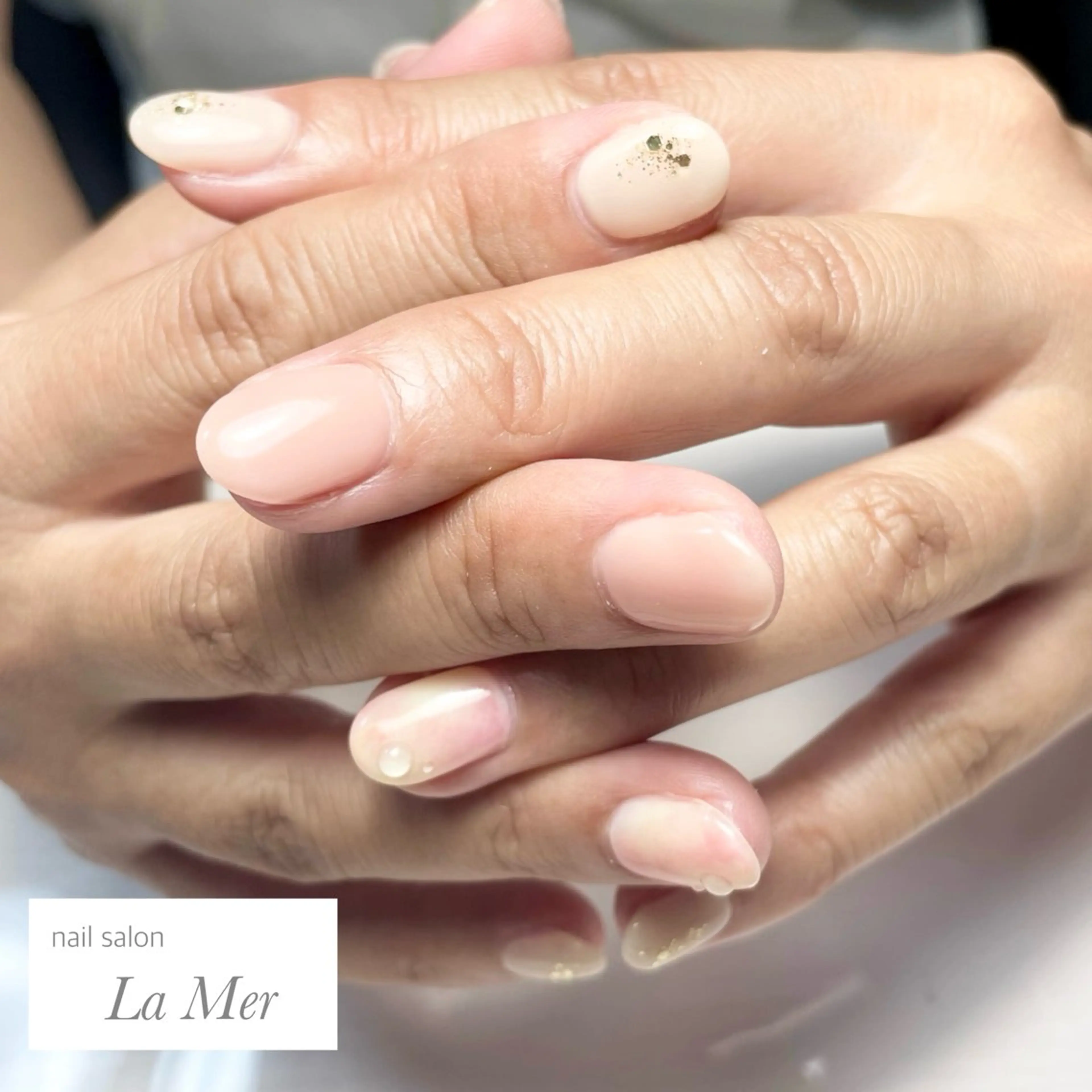 ネイル ニュアンスネイル オフィスネイル 夏ネイル nailsalon La Merのネイルデザイン