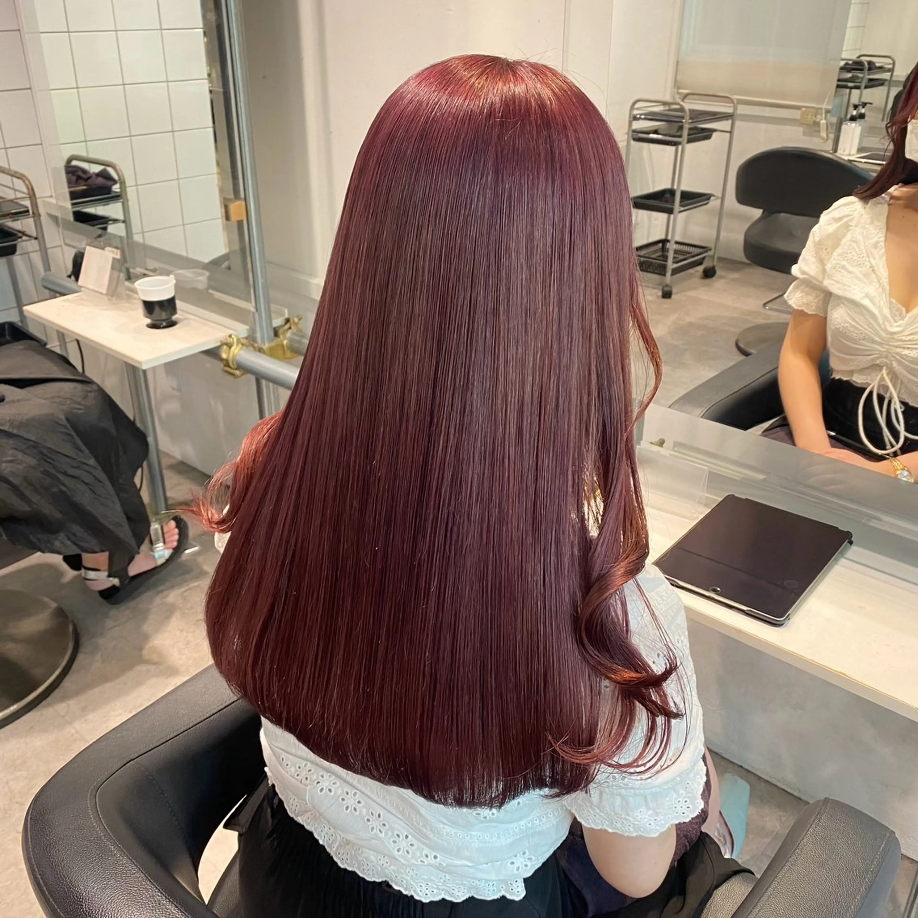 ロング カラー ベージュカラー ブリーチ ダブルカラー ピンクカラー ピンクベージュ 💙ハイトーン韓国風 色白ヘア💙manaのヘアスタイル