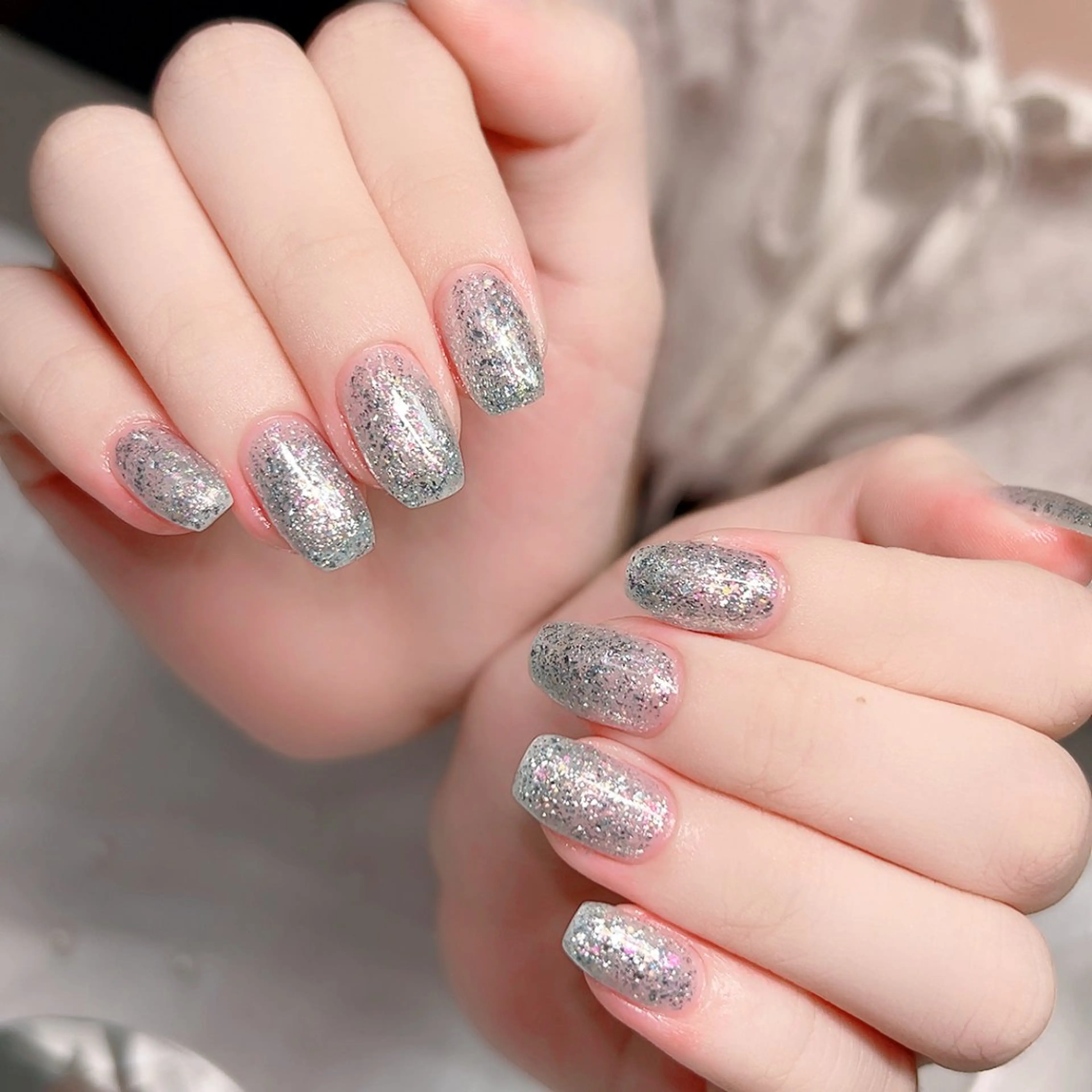 ネイル オーロラネイル ミラーネイル オフィスネイル ワンカラーネイル シンプルネイル ハンドネイル Cute Tips nailのネイルデザイン