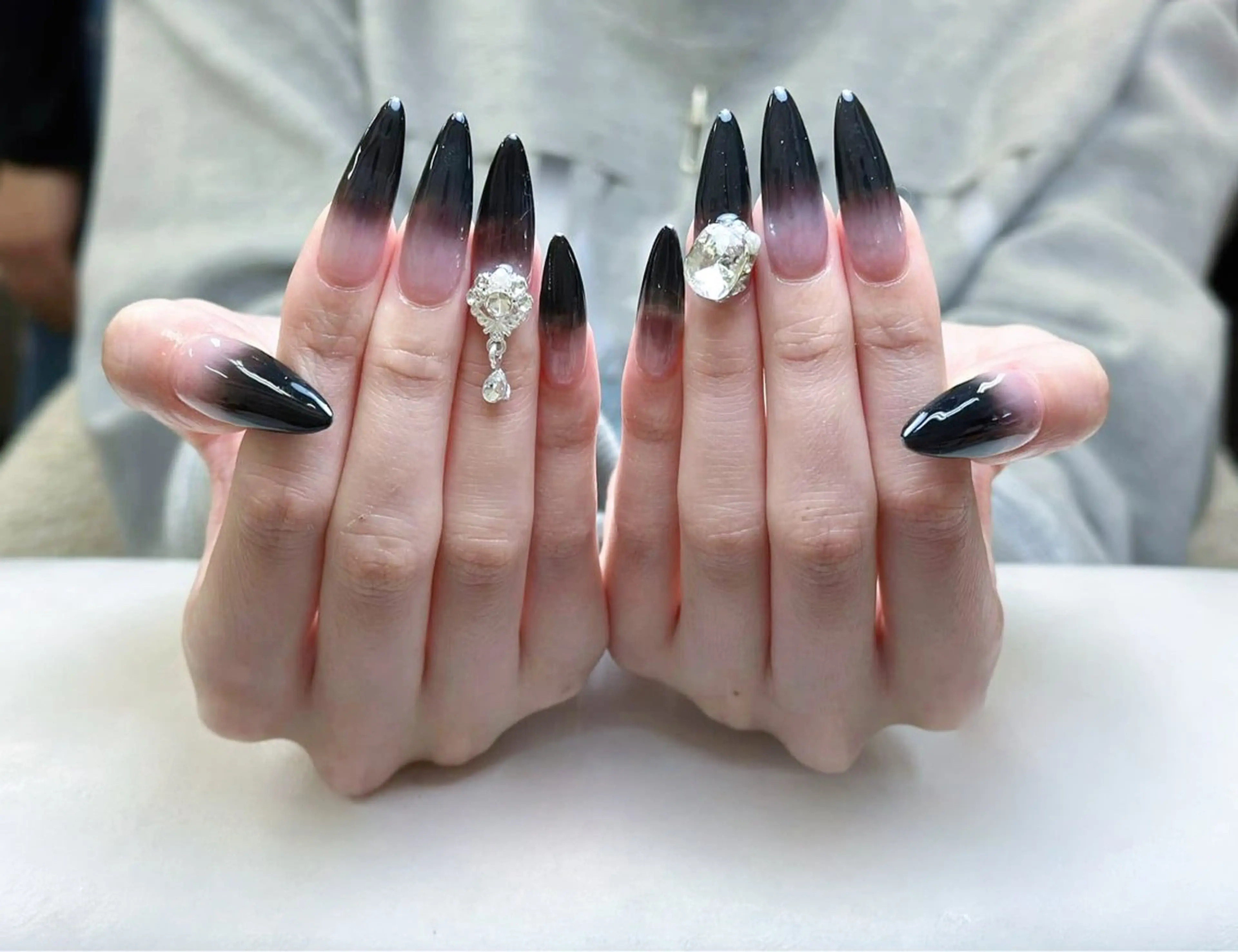 ネイル チークネイル 長さ出し フレンチネイル ジェルネイル グラデーション ハンドネイル RIBONネイルサロン所属・RIBON nail salonのネイルデザイン