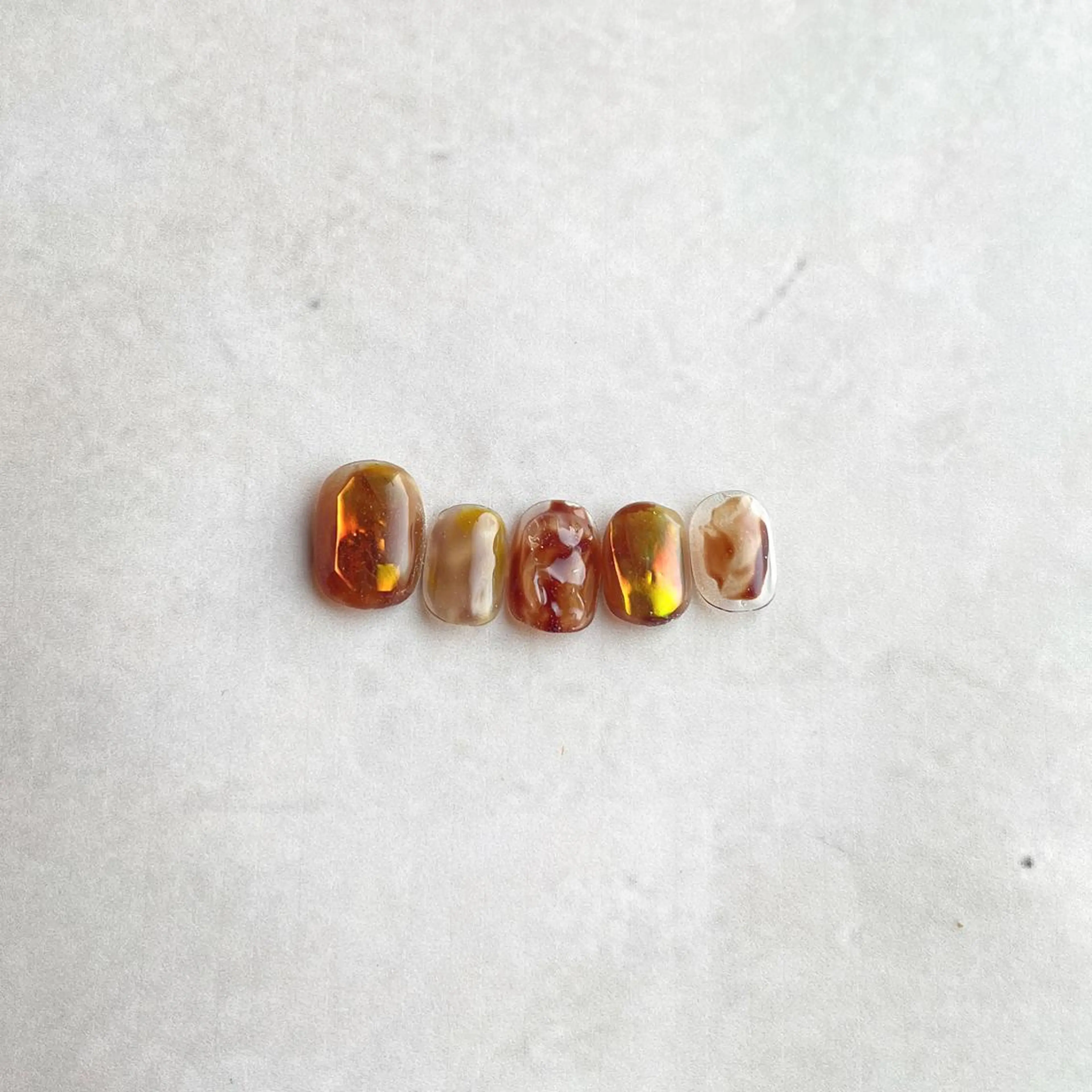 ネイル ブラウン 氷ネイル・うるうるネイル 韓国ネイル フリーランス¨̮⃝ ネイリストOKADAのネイルデザイン